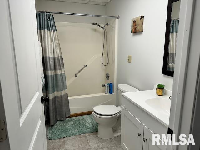 11 Grand Avenue, Jacksonville, Illinois image 22