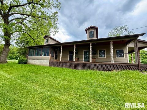 Homes For Sale - 285 Twin Springs Lake<br/> Anna, IL 62906