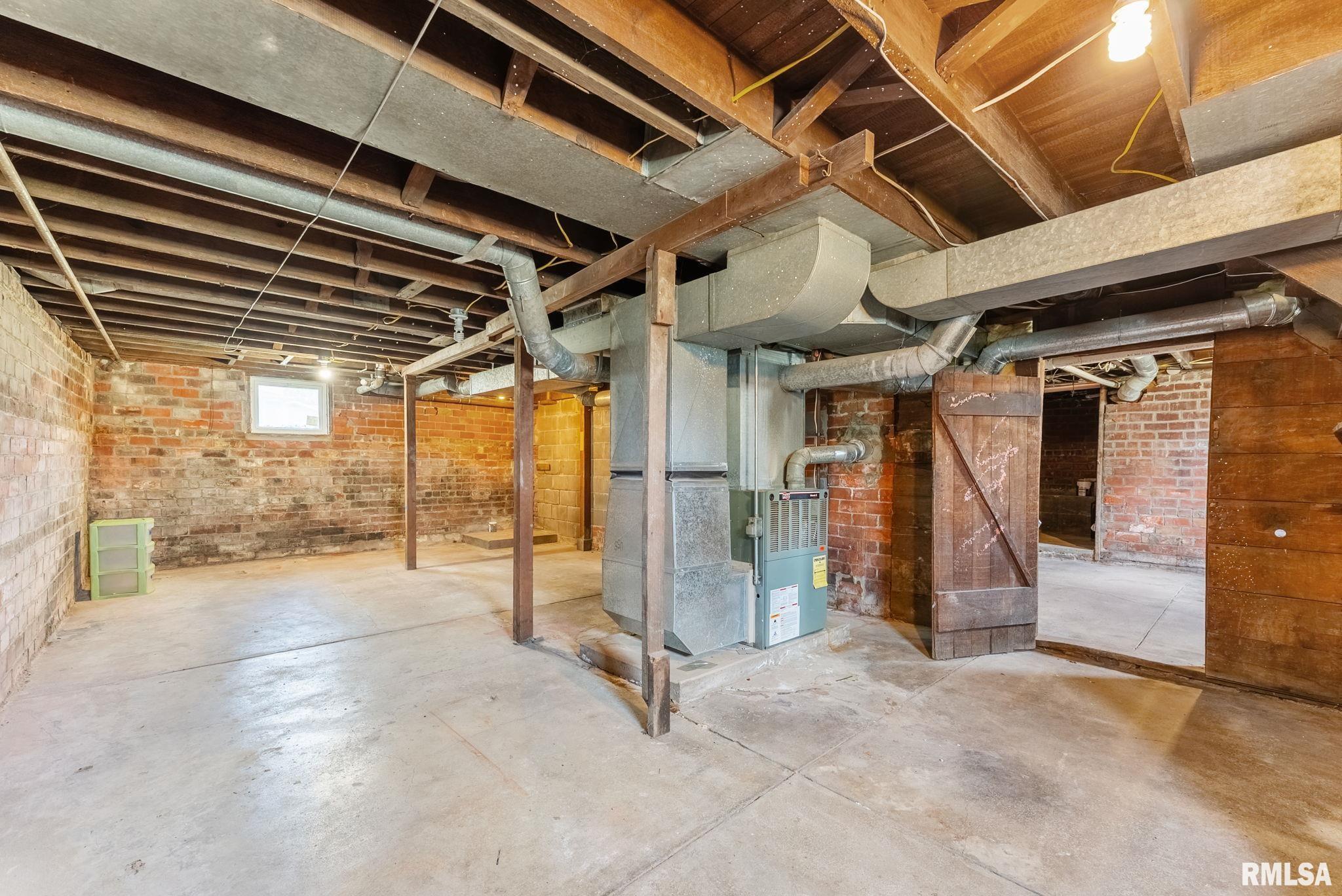 110 NW 3rd Avenue, Aledo, Illinois image 21