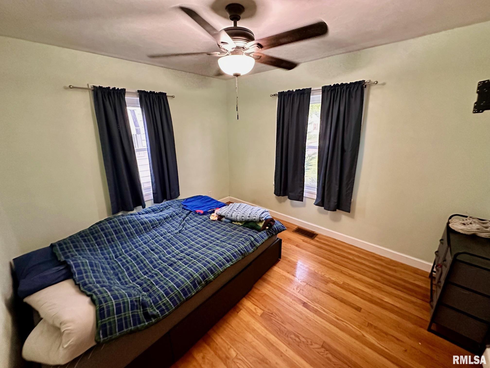 408 N Laurel Drive, Jacksonville, Illinois image 11