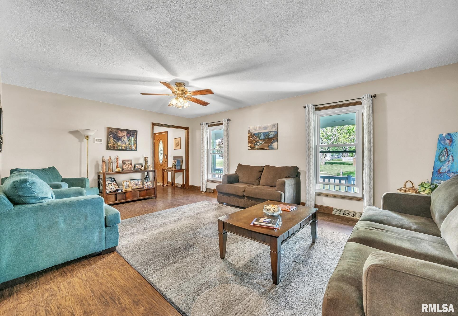 522 Edwards Avenue, Galesburg, Illinois image 14