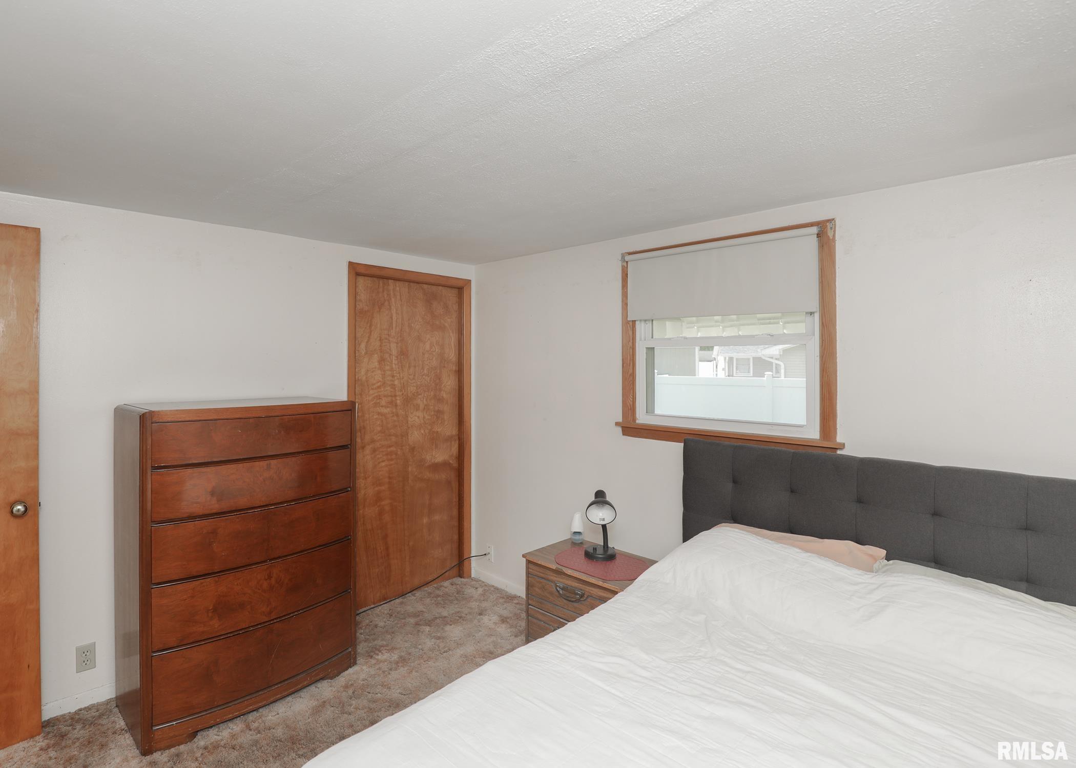 2218 9th Street, Silvis, Illinois image 19