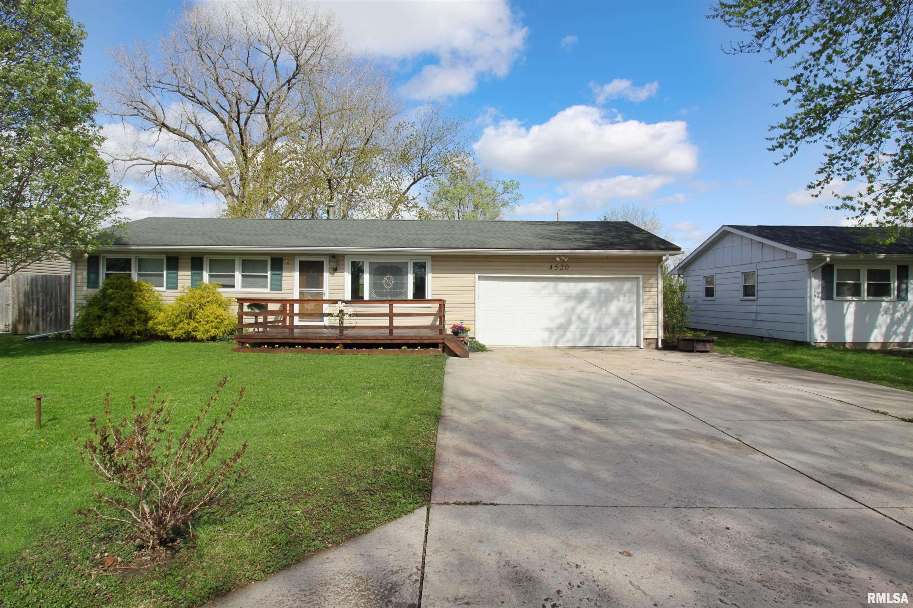 4520 11th Street A, Moline, Illinois image 2