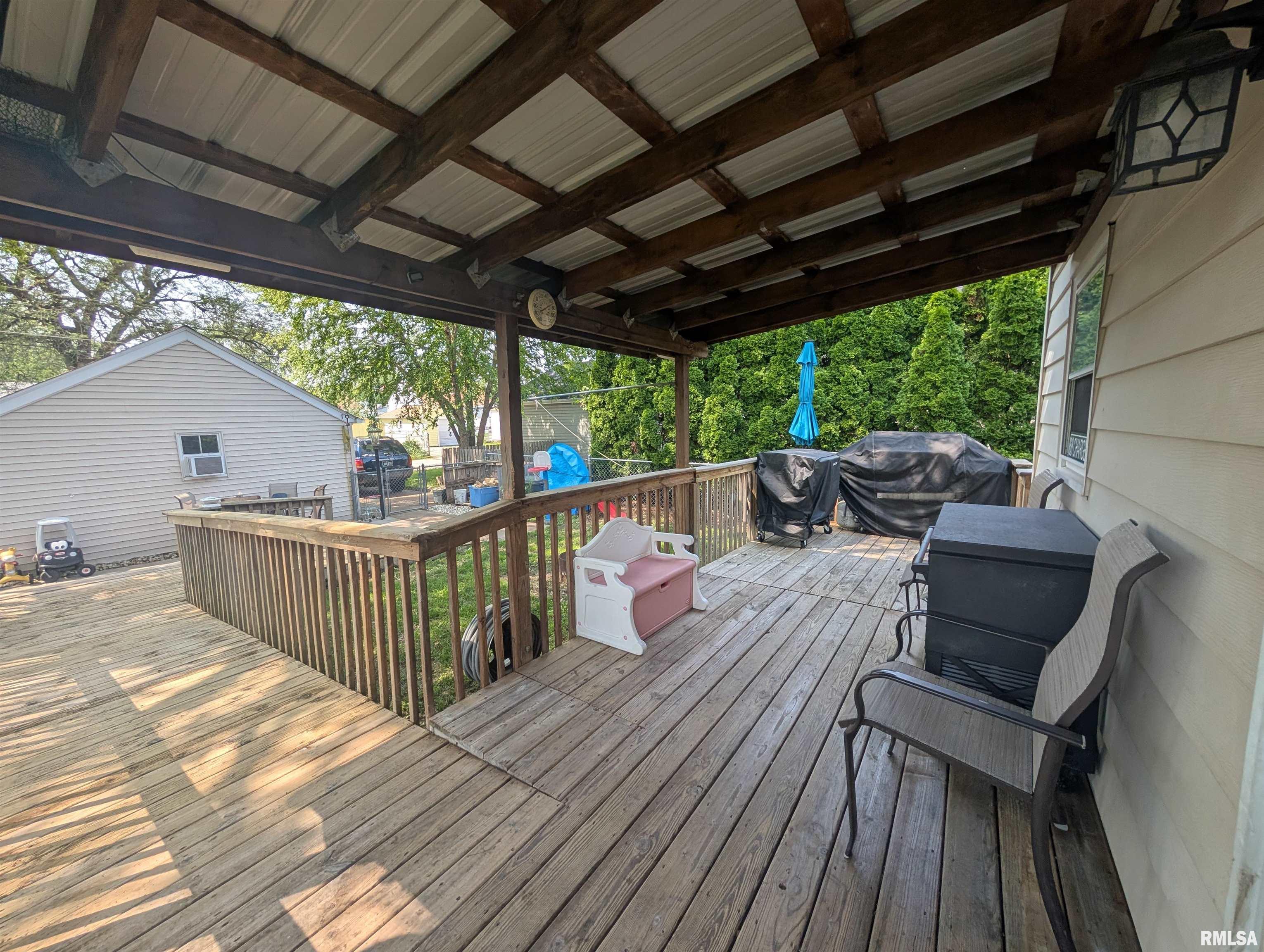 1519 W Columbia Avenue, Davenport, Iowa image 26
