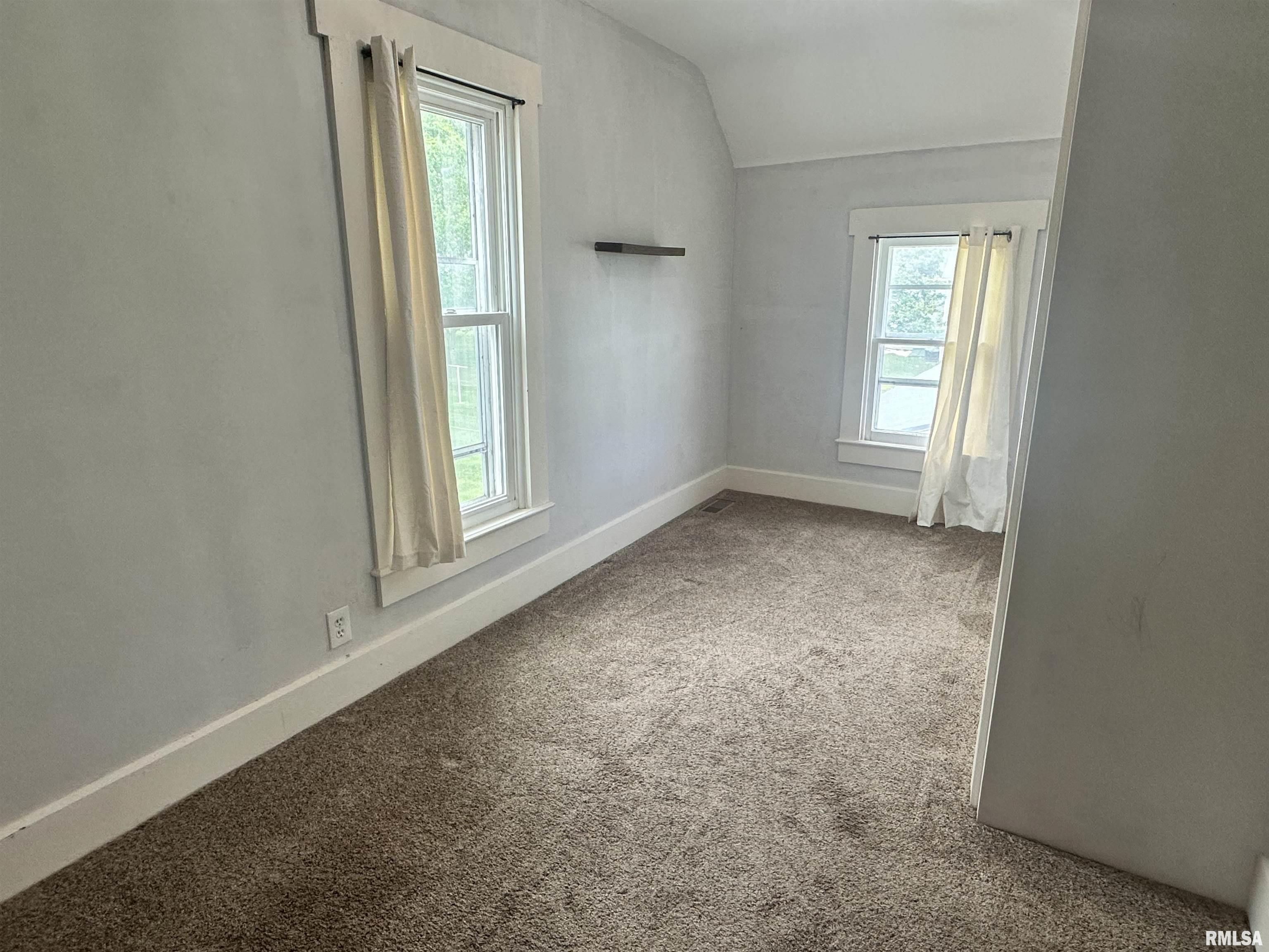335 E South Street, Mendon, Illinois image 9