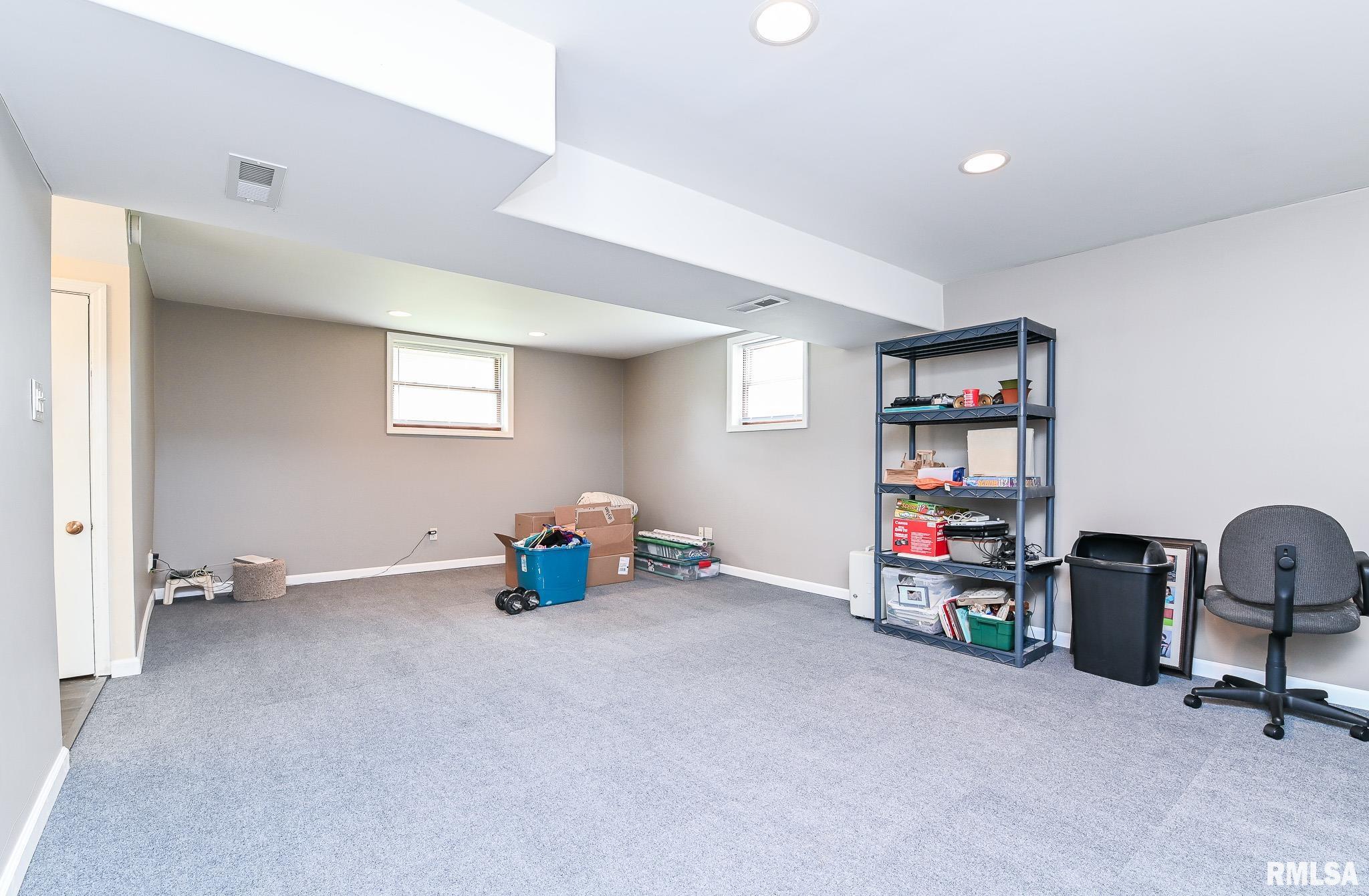 311 Juniper Lane, East Peoria, Illinois image 22