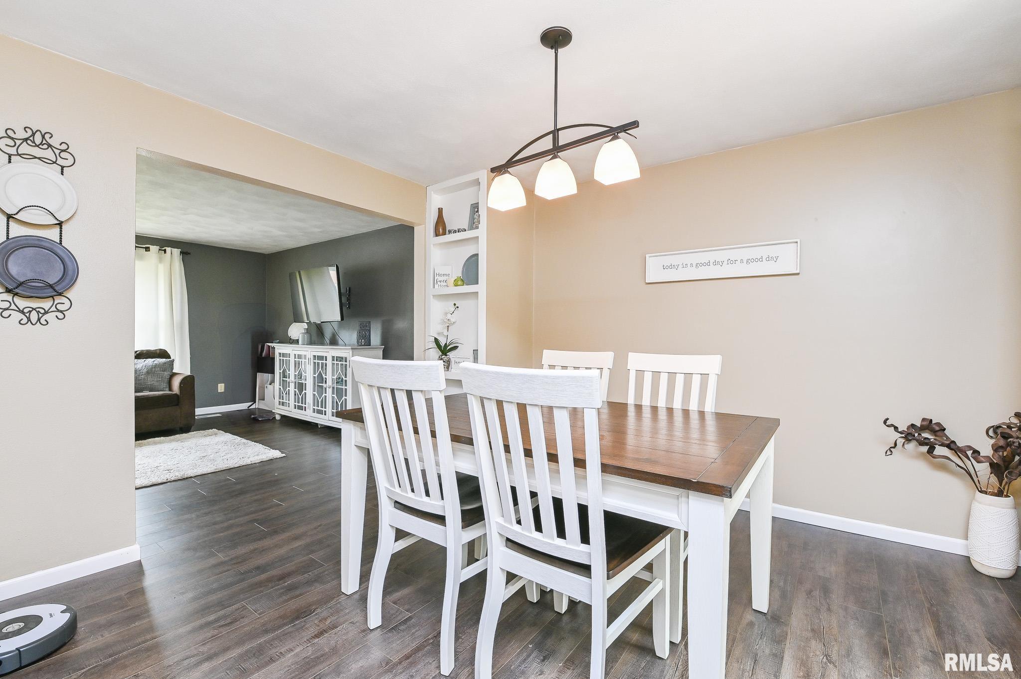 311 Juniper Lane, East Peoria, Illinois image 8