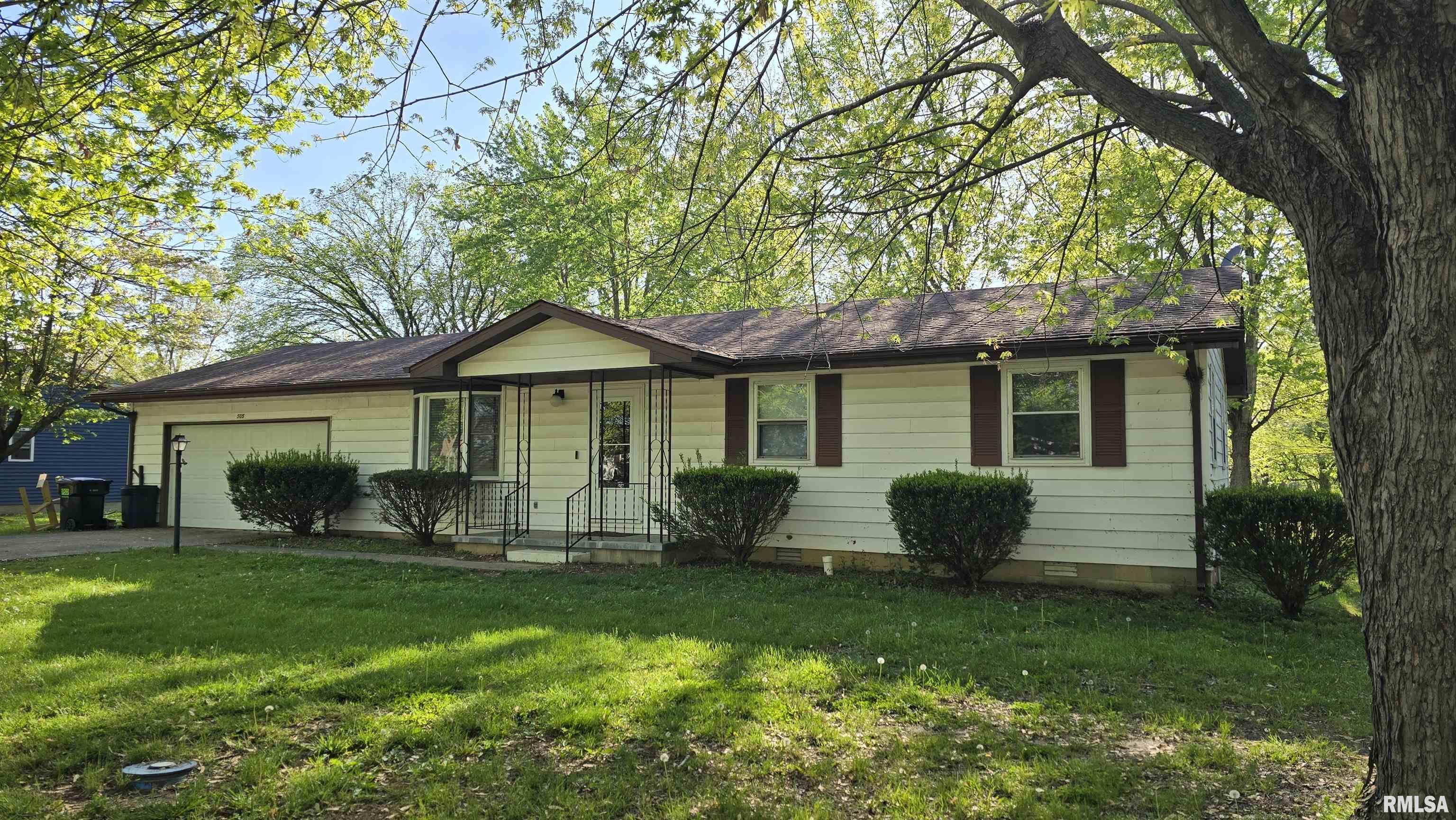 505 S Timothy Lane, Galatia, Illinois image 1