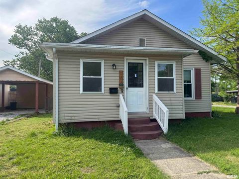 Photo of 105 ELM Street, Zeigler, IL 62999 (MLS # PA1266005)