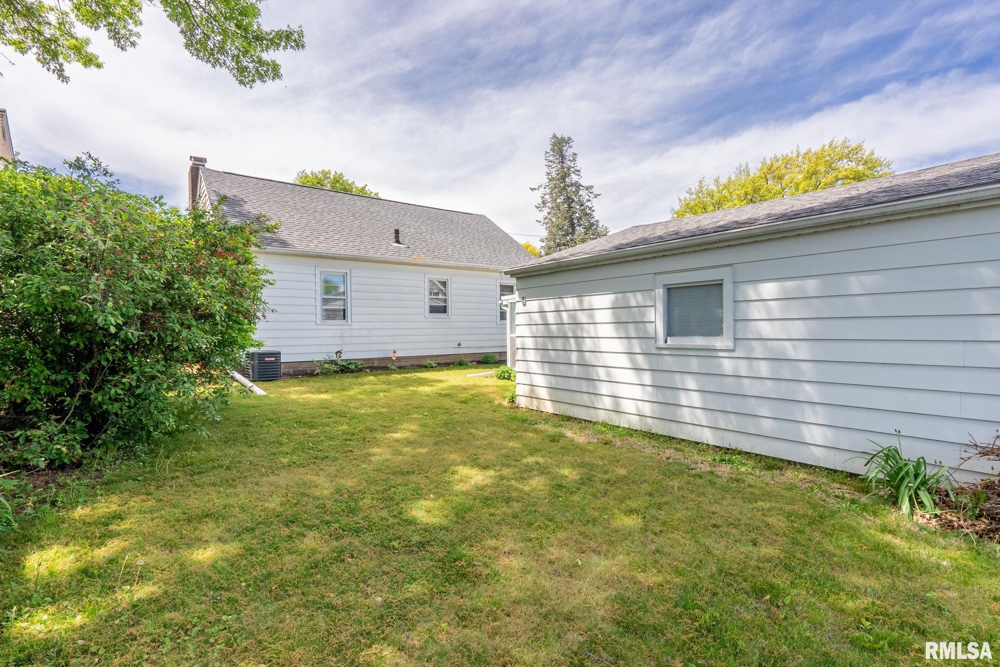 2435 23rd Avenue B, Moline, Illinois image 27