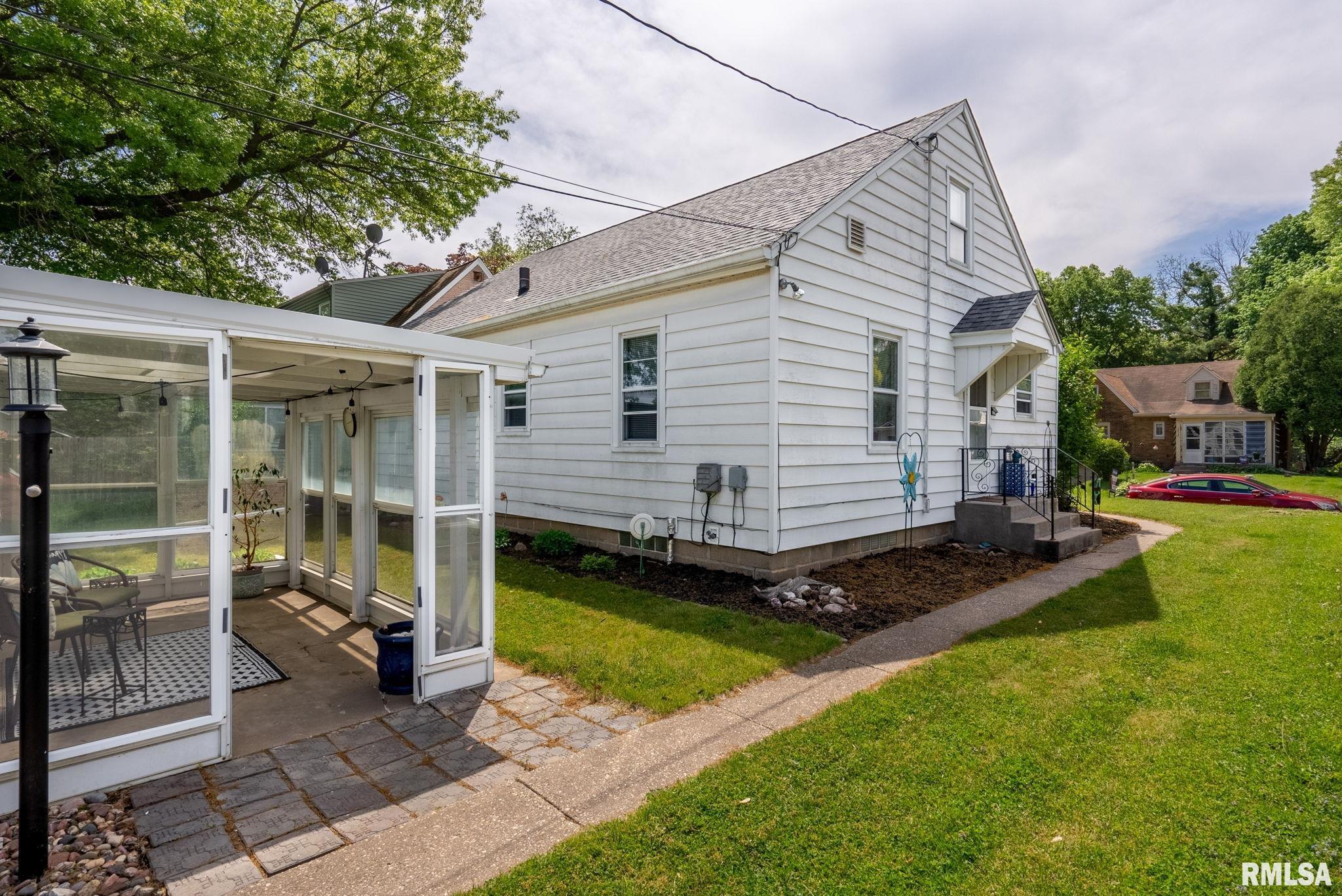 2435 23rd Avenue B, Moline, Illinois image 25