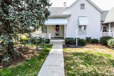 Homes For Sale - 1109 Osburn Avenue<br/> Sangamon County, Springfield, IL 62702