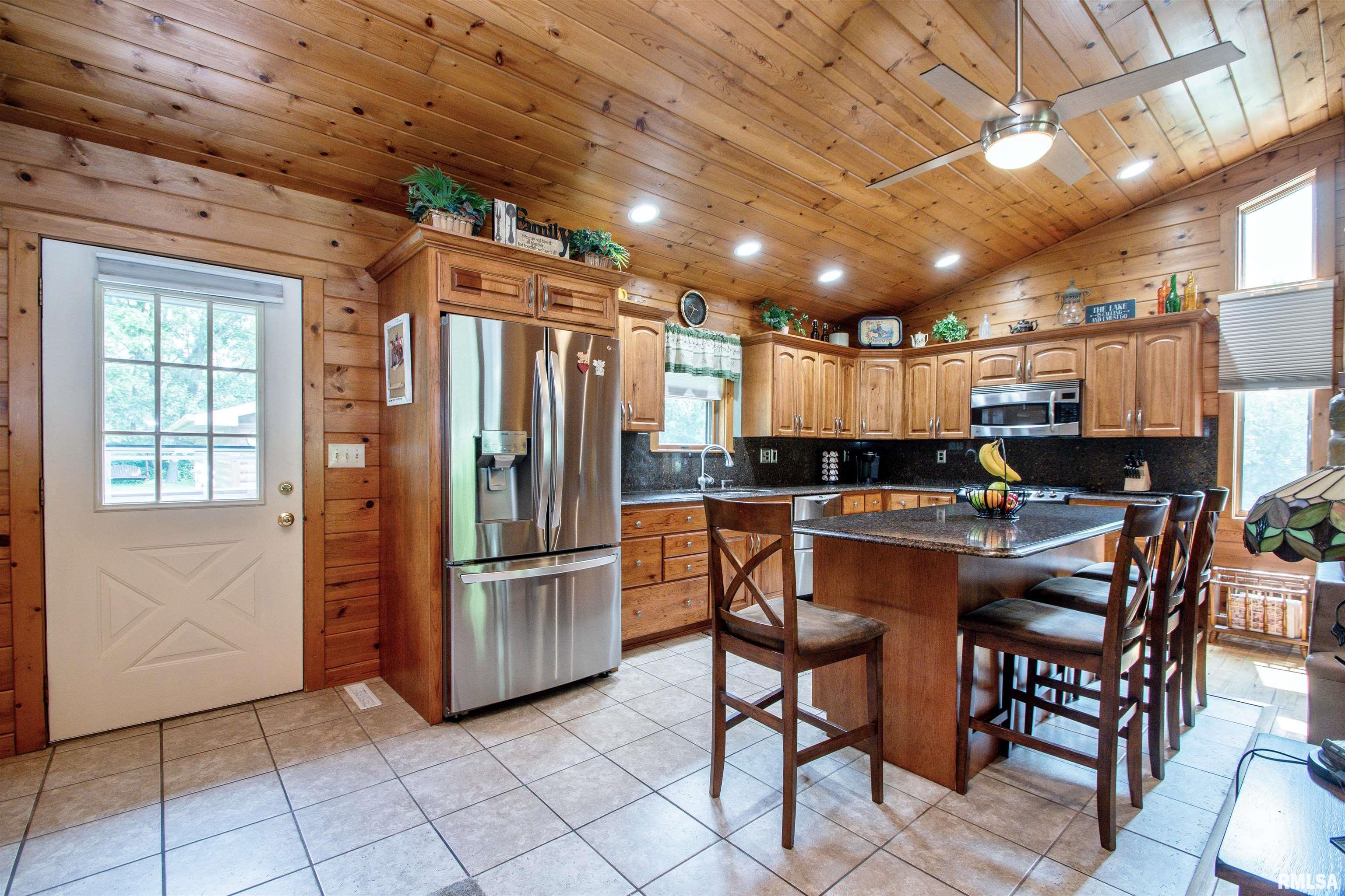 7019 Oak Run Drive, Dahinda, Illinois image 12