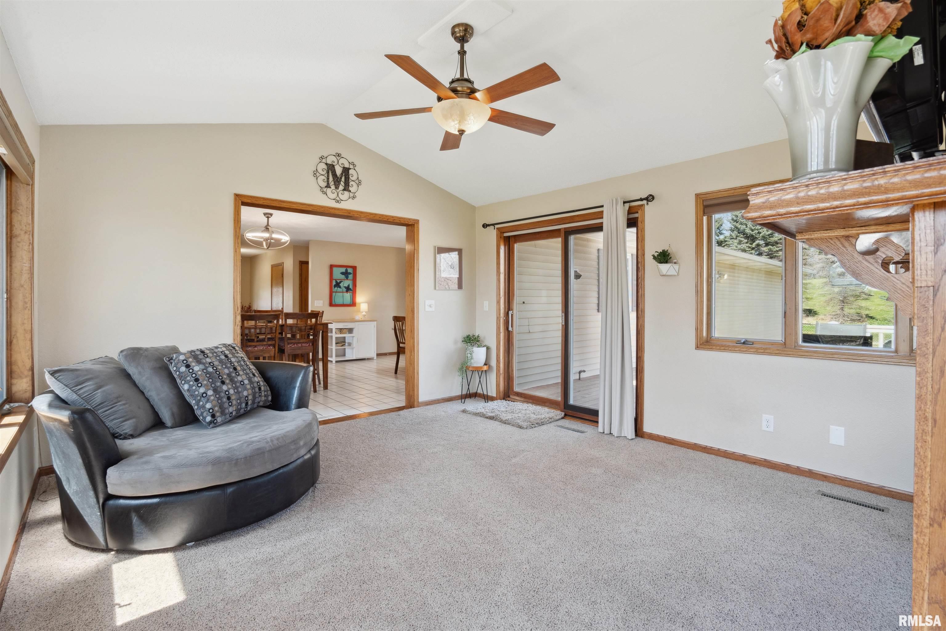 680 Marion Road North, Central City, Iowa image 11