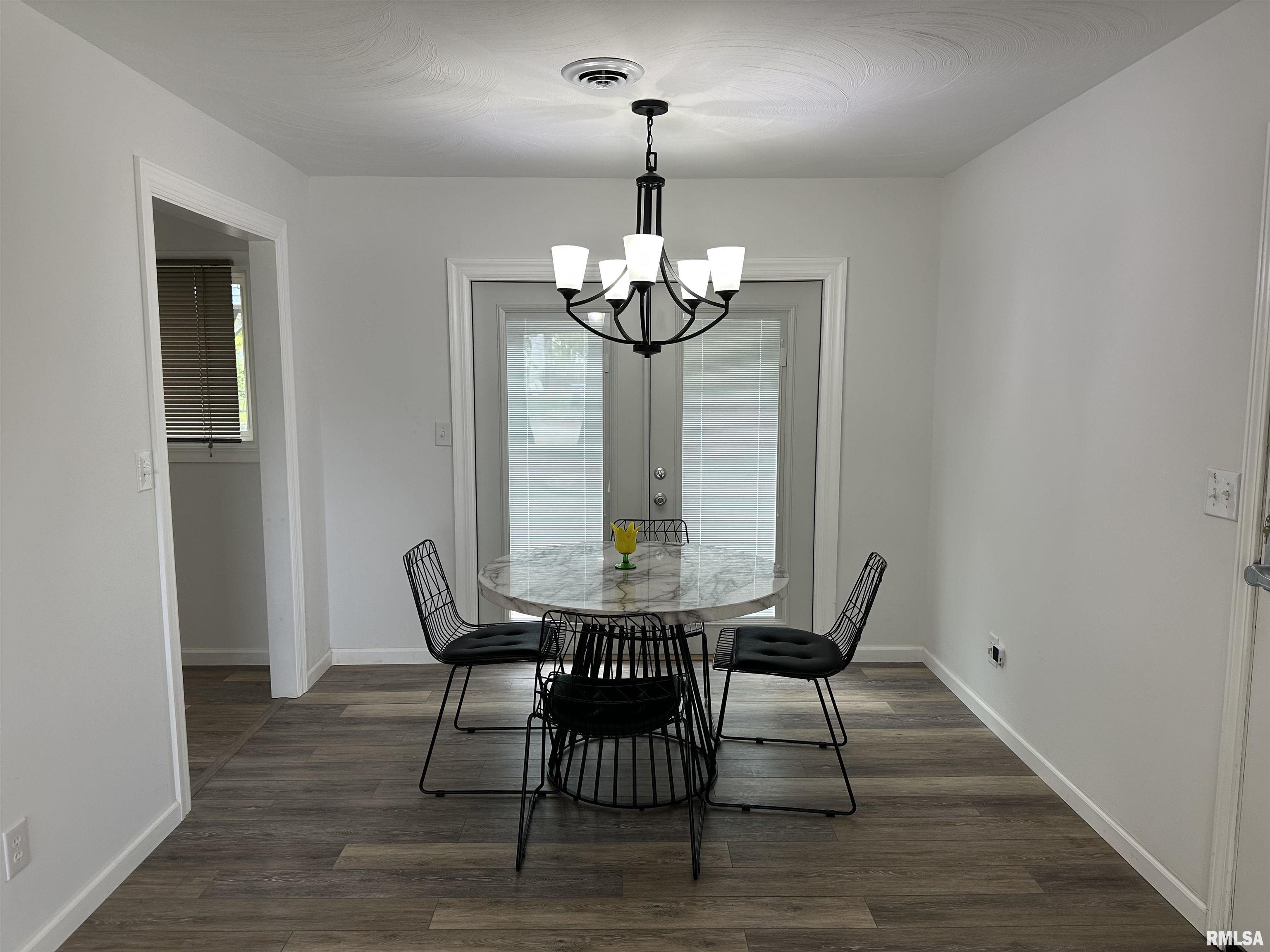 1815 Stonehenge Road, Springfield, Illinois image 16