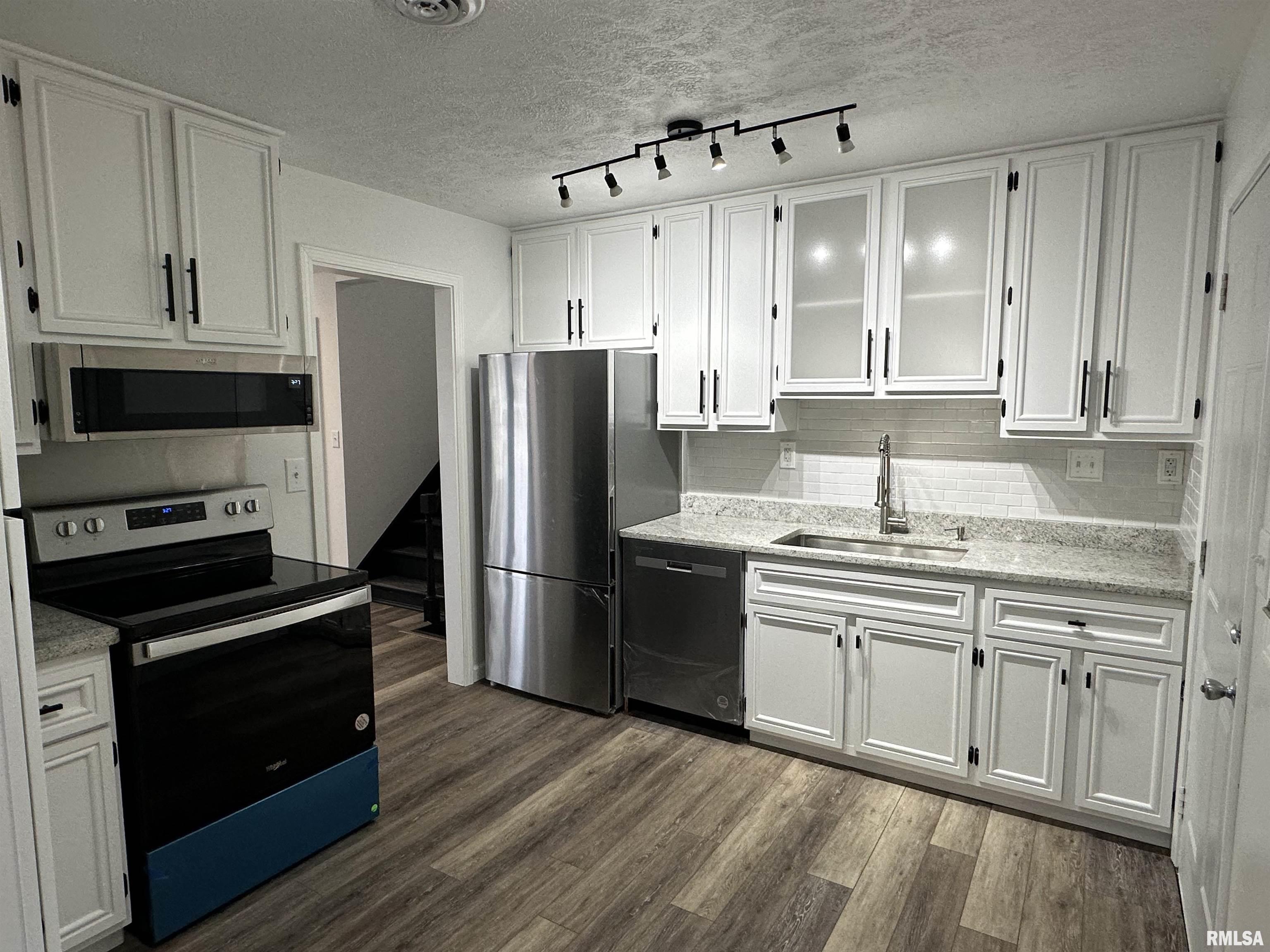 1815 Stonehenge Road, Springfield, Illinois image 18