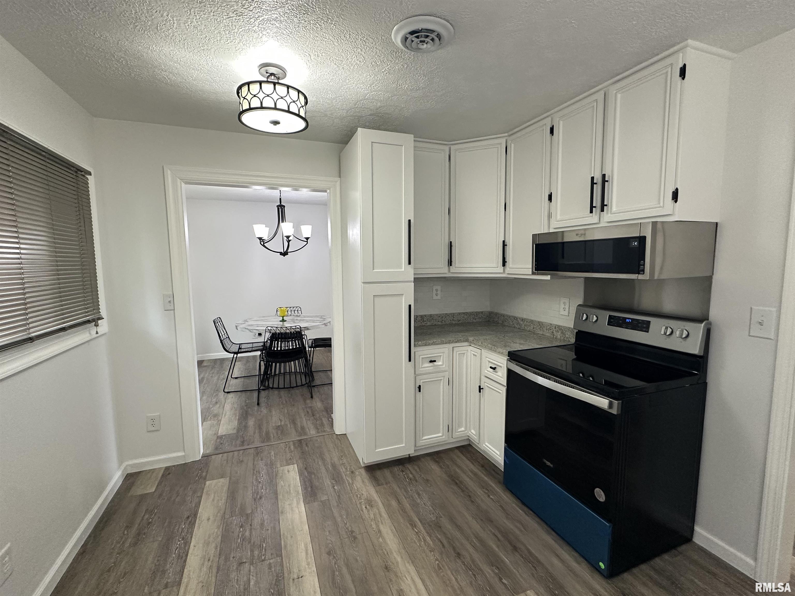 1815 Stonehenge Road, Springfield, Illinois image 19