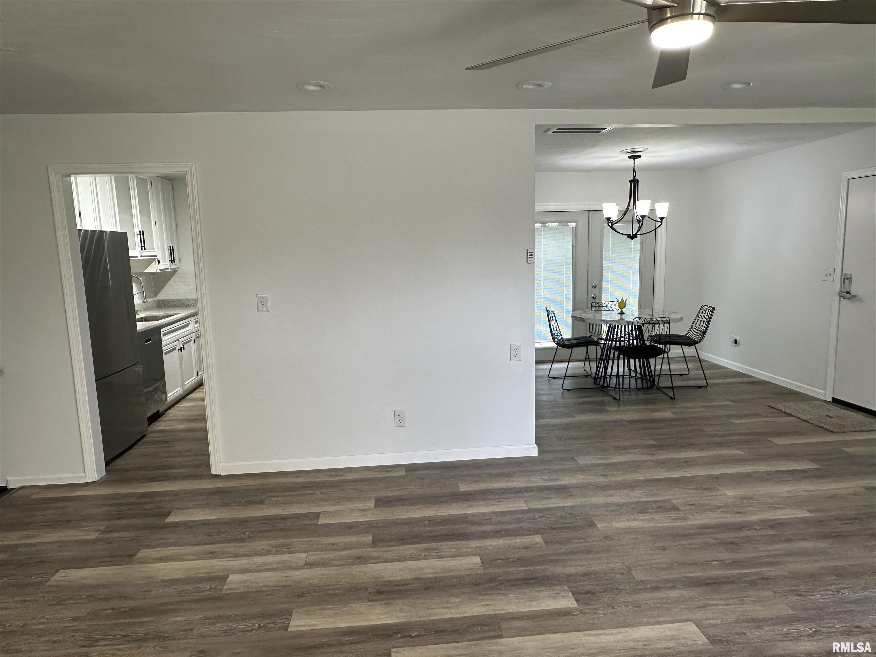 1815 Stonehenge Road, Springfield, Illinois image 15