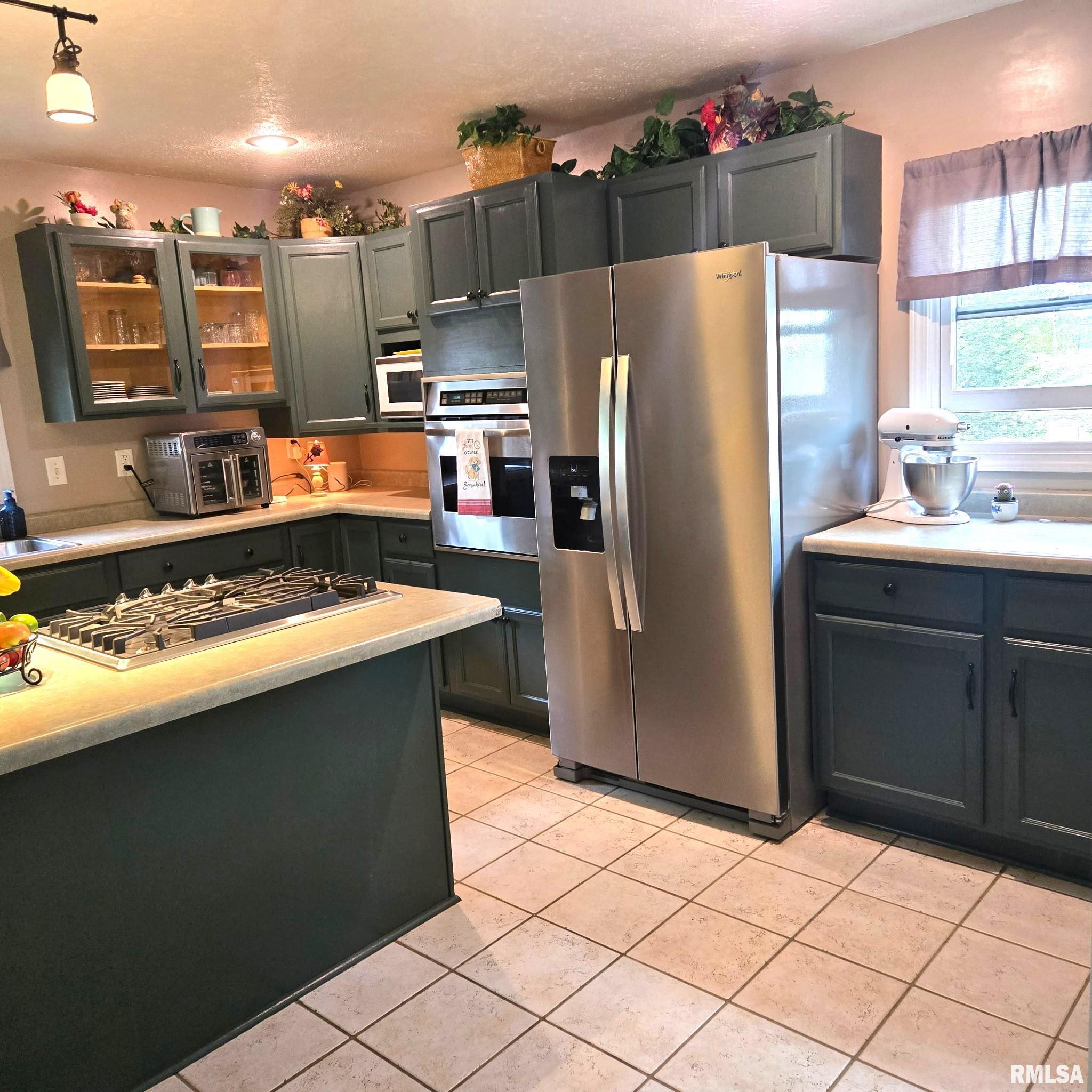 3400 Ginger Creek Drive, Springfield, Illinois image 14