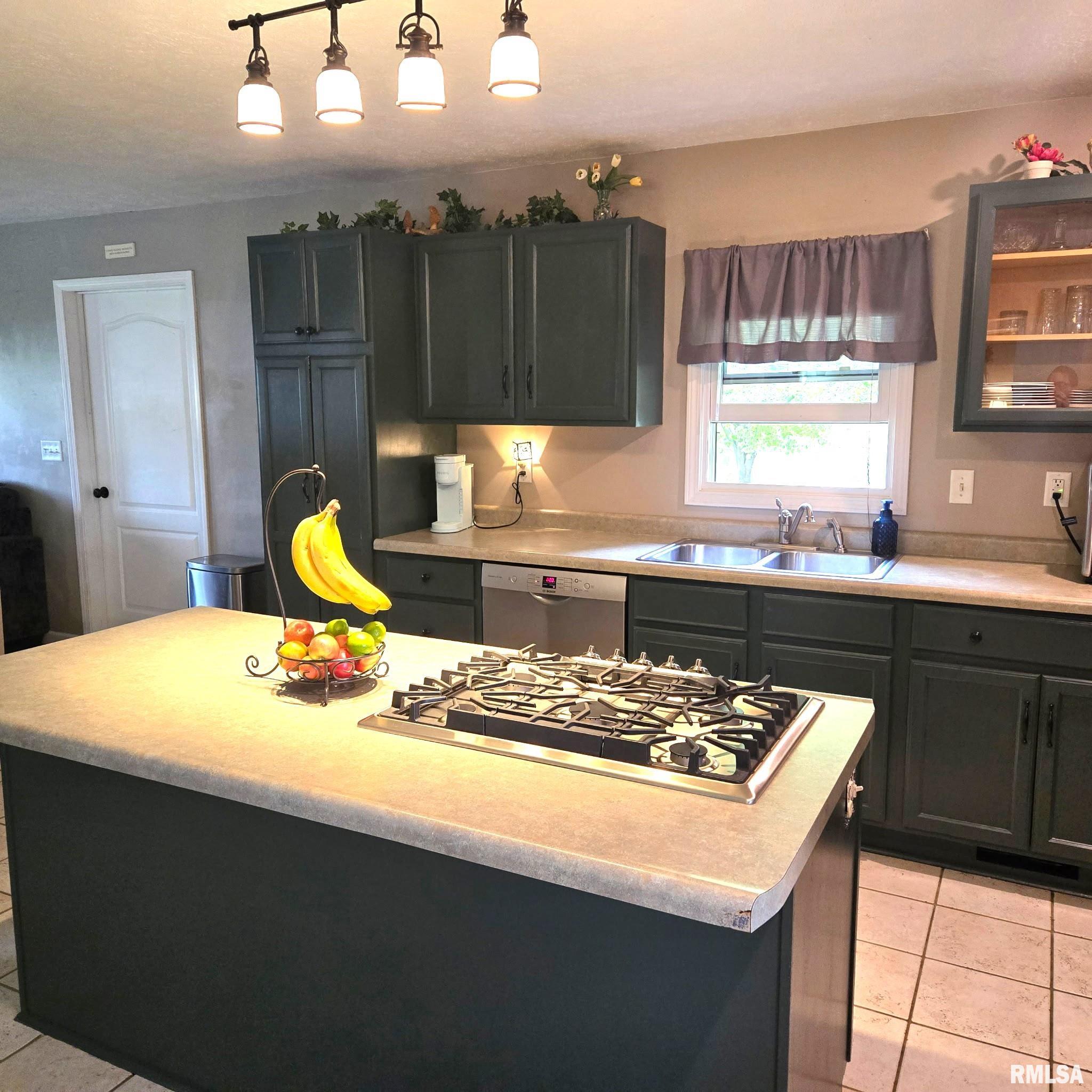 3400 Ginger Creek Drive, Springfield, Illinois image 12