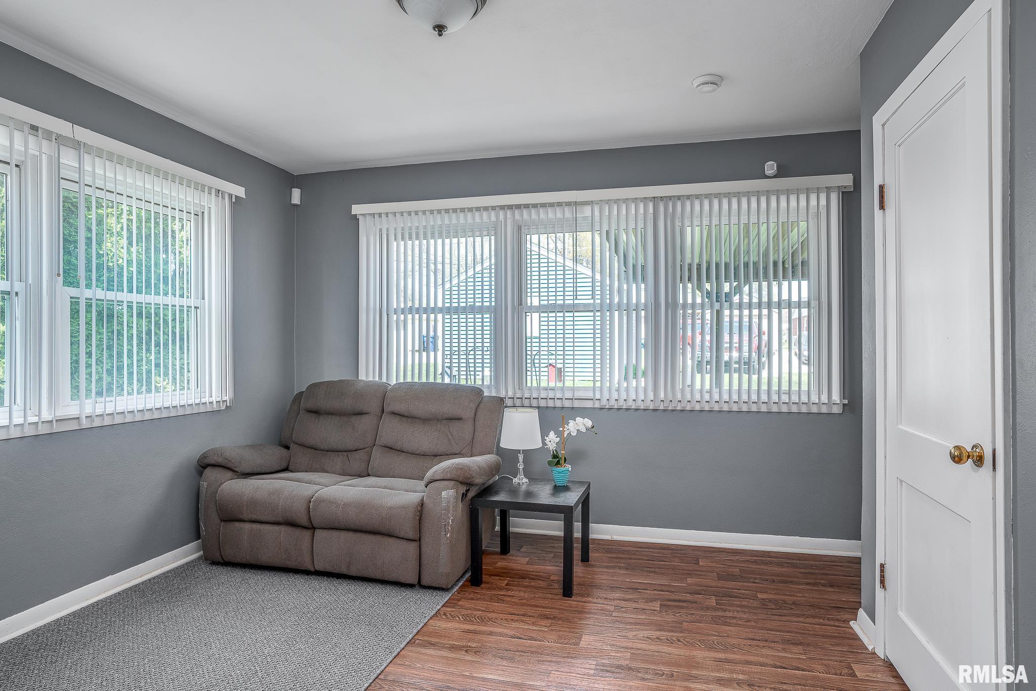 1622 W 37th Street, Davenport, Iowa image 4