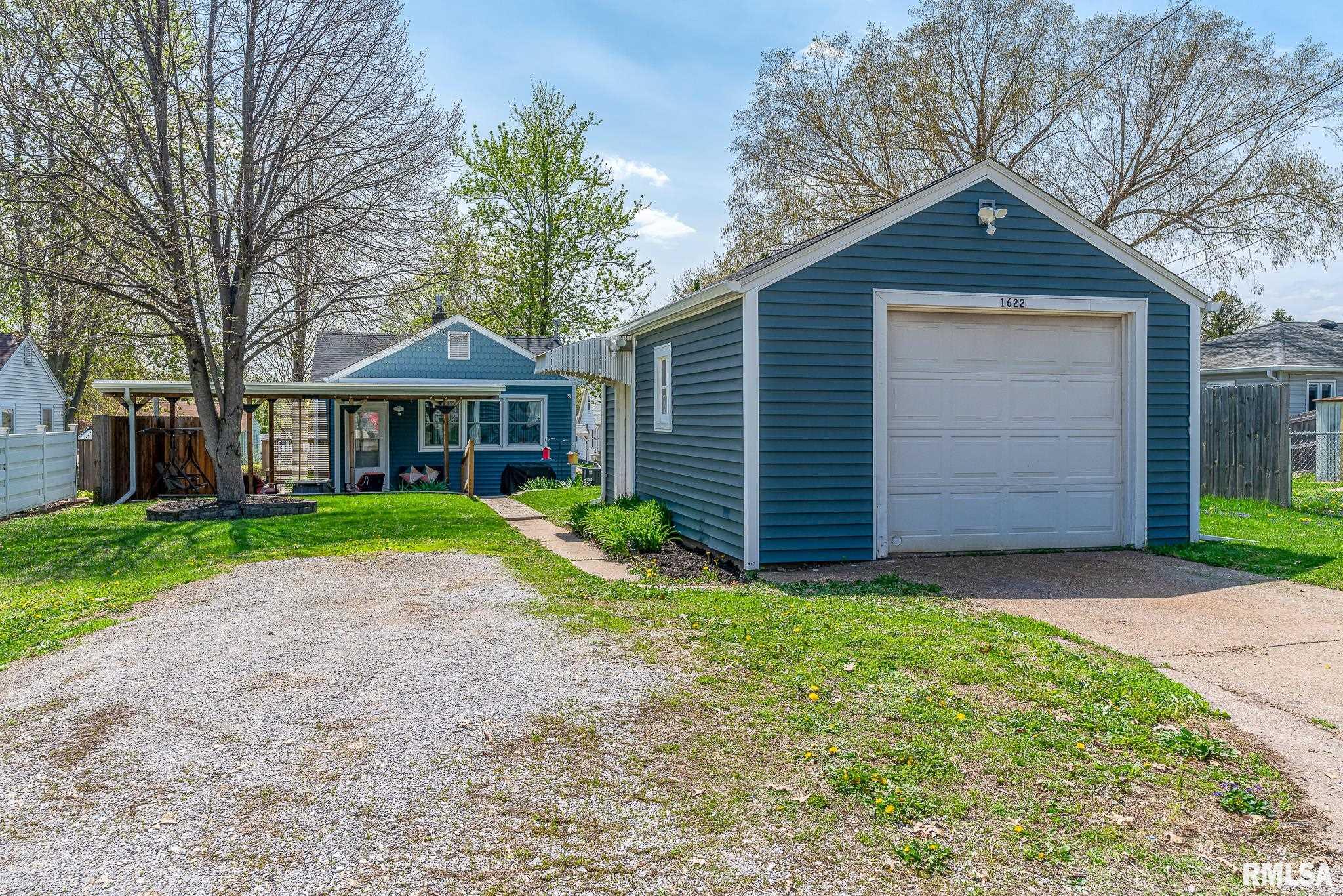 1622 W 37th Street, Davenport, Iowa image 14