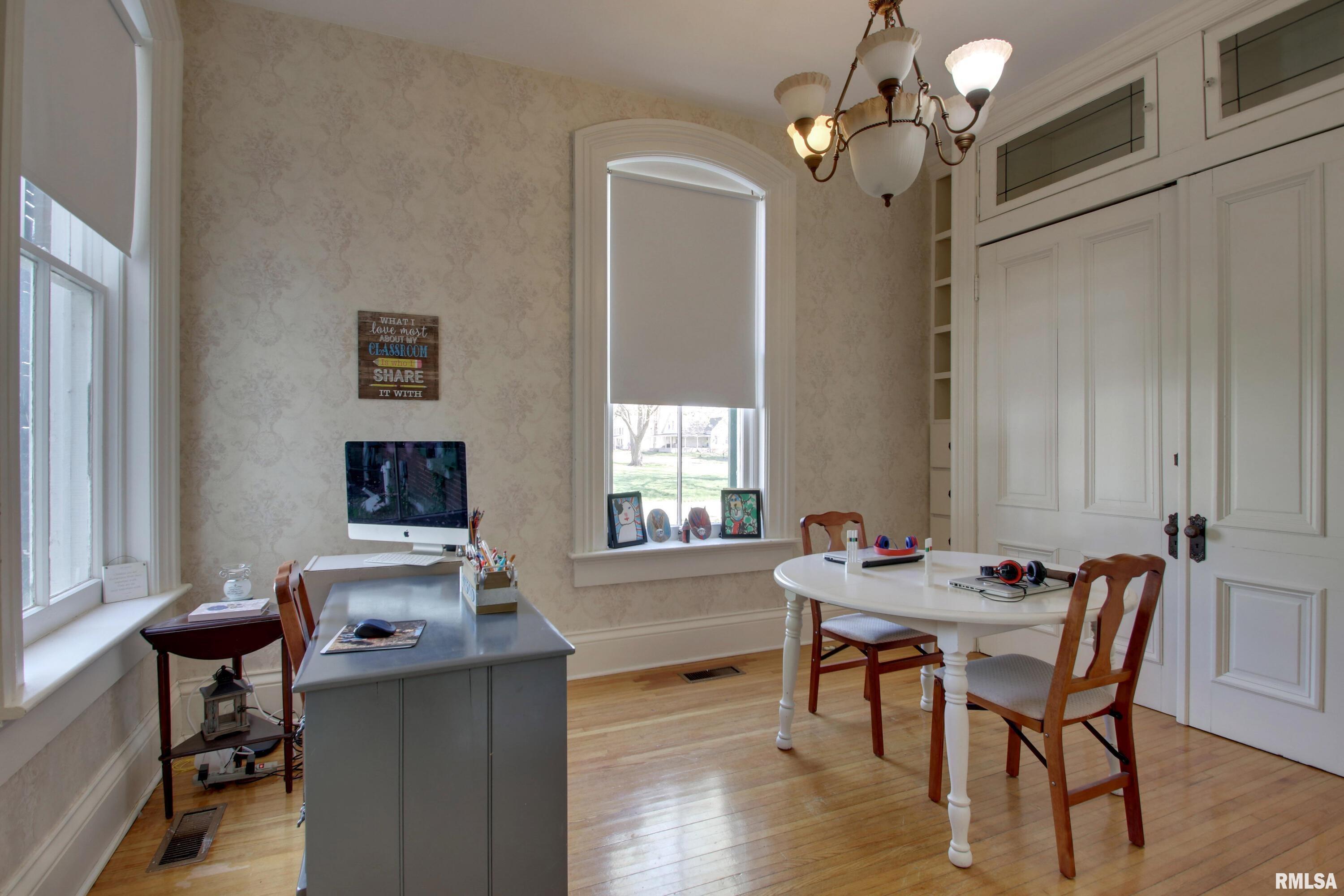 401 S Corey Street, Griggsville, Illinois image 17