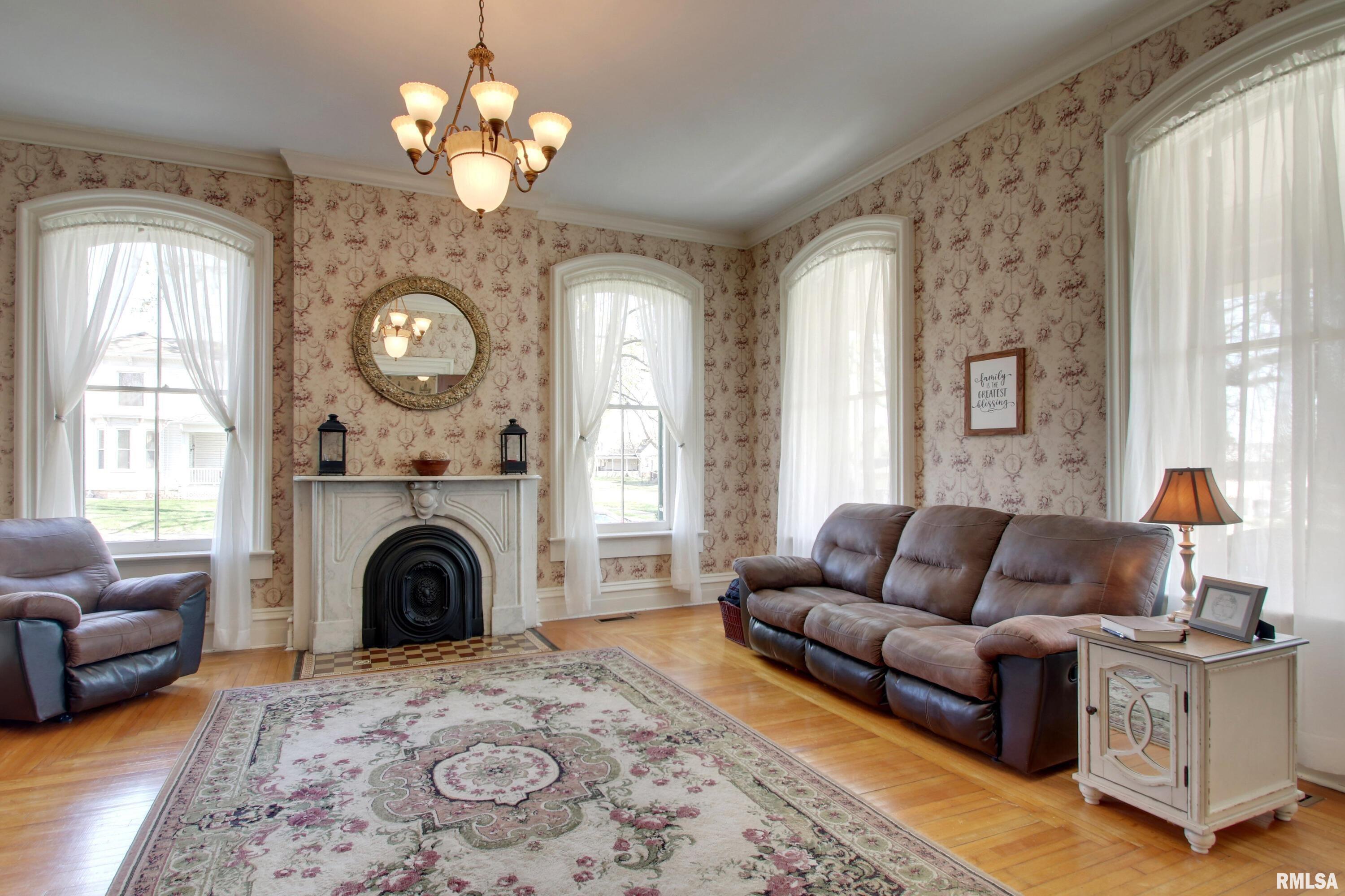 401 S Corey Street, Griggsville, Illinois image 9