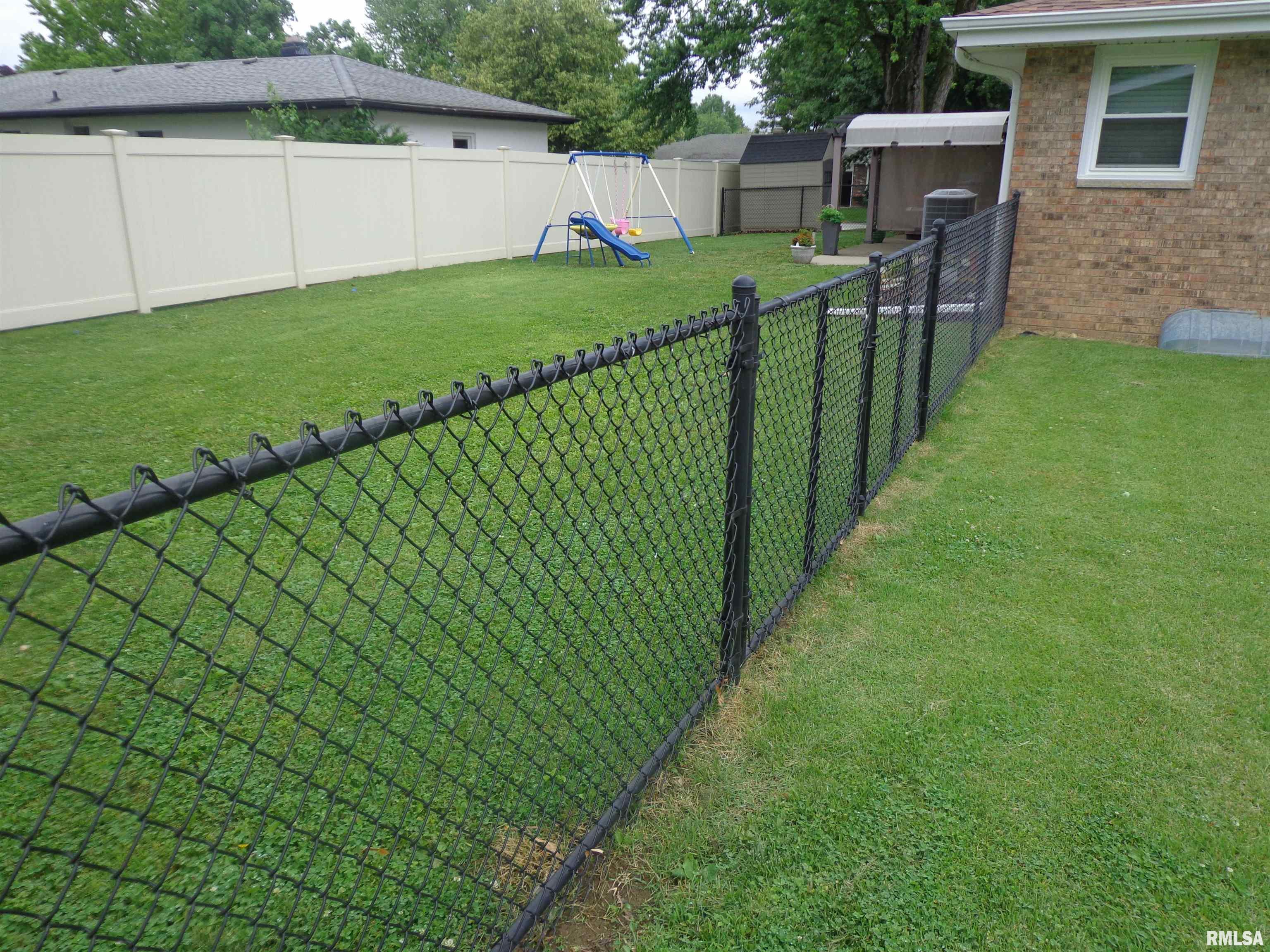 2228 N Sheridan Drive, Quincy, Illinois image 25