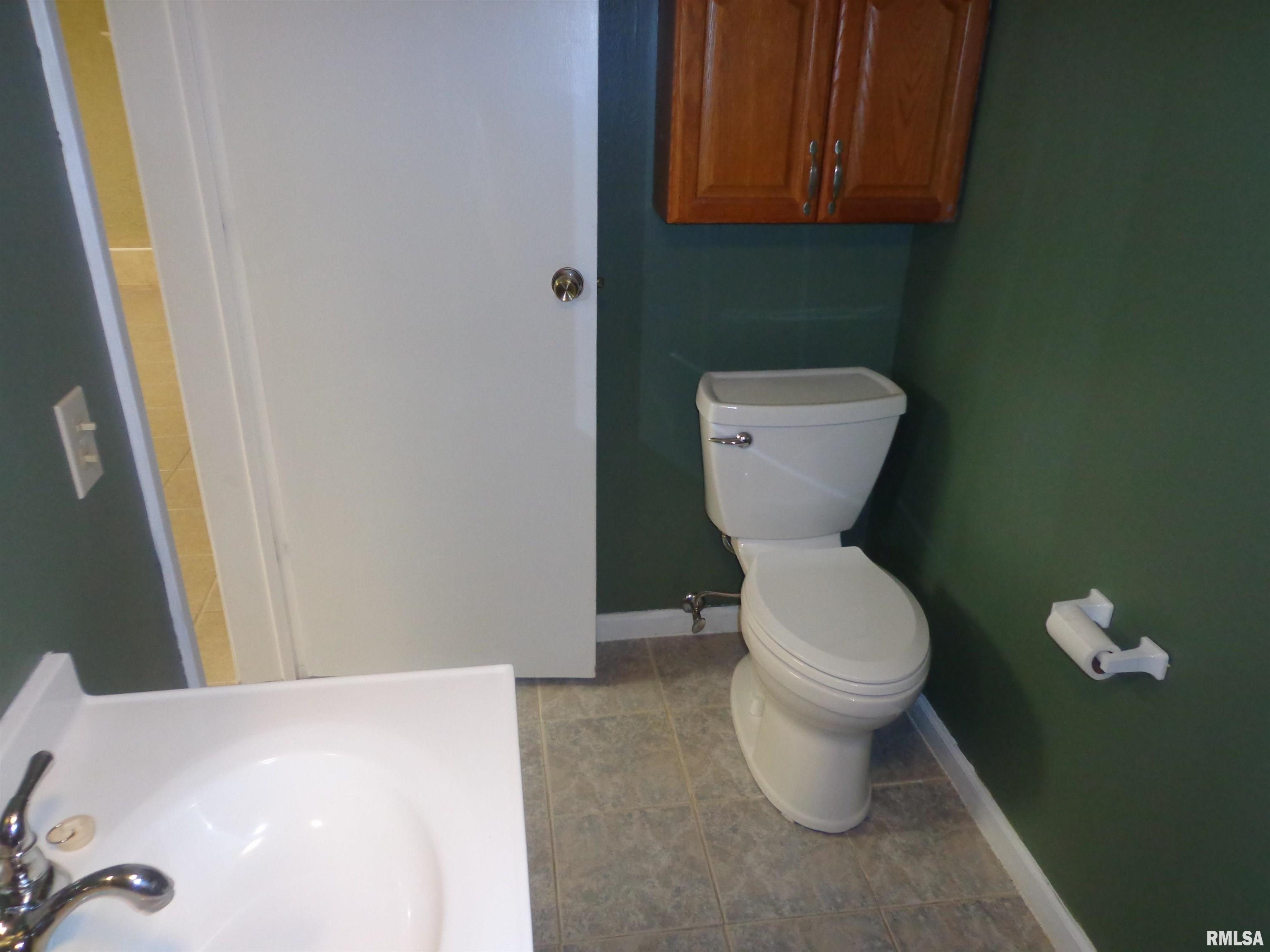 2228 N Sheridan Drive, Quincy, Illinois image 22