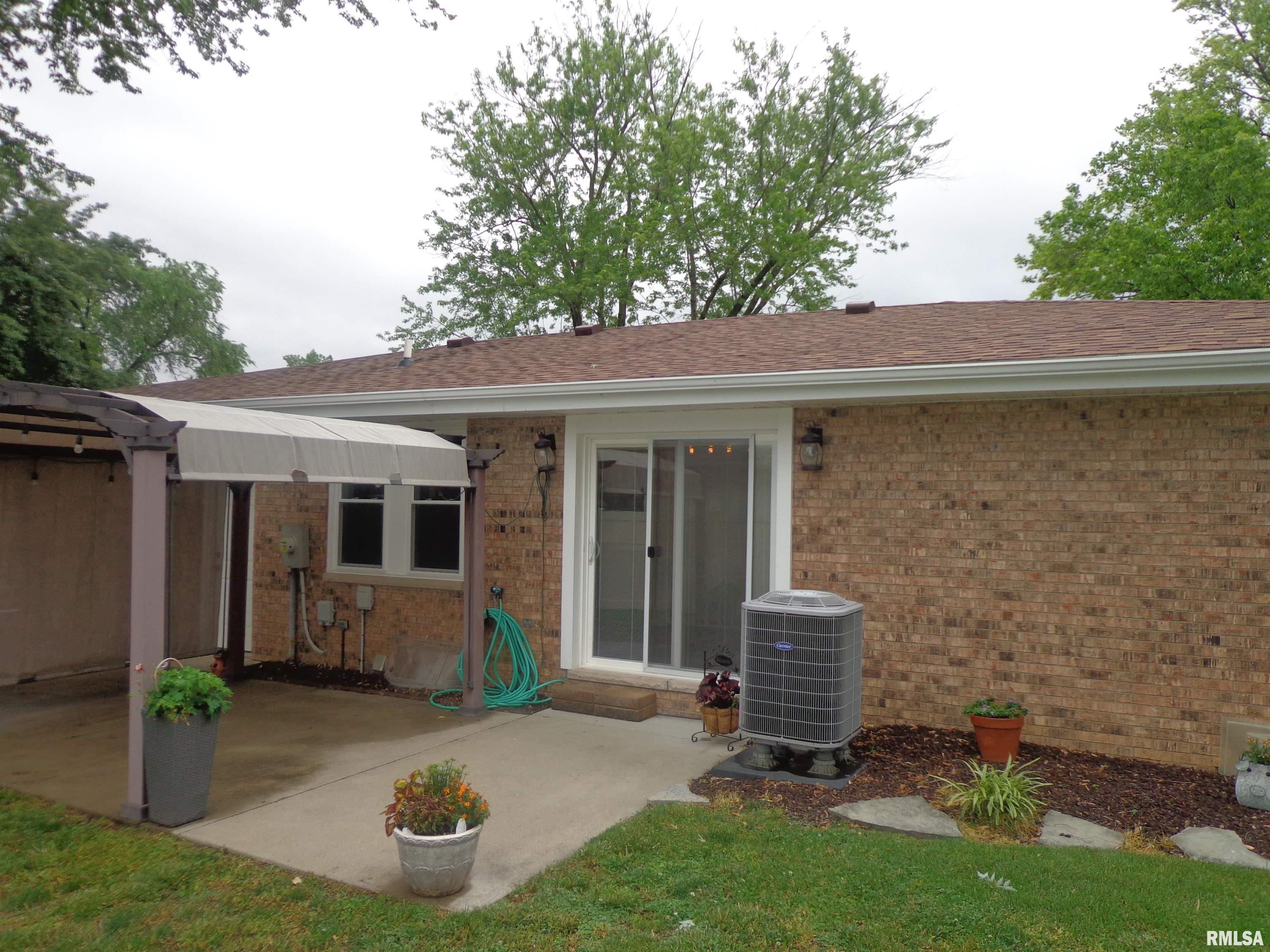 2228 N Sheridan Drive, Quincy, Illinois image 2