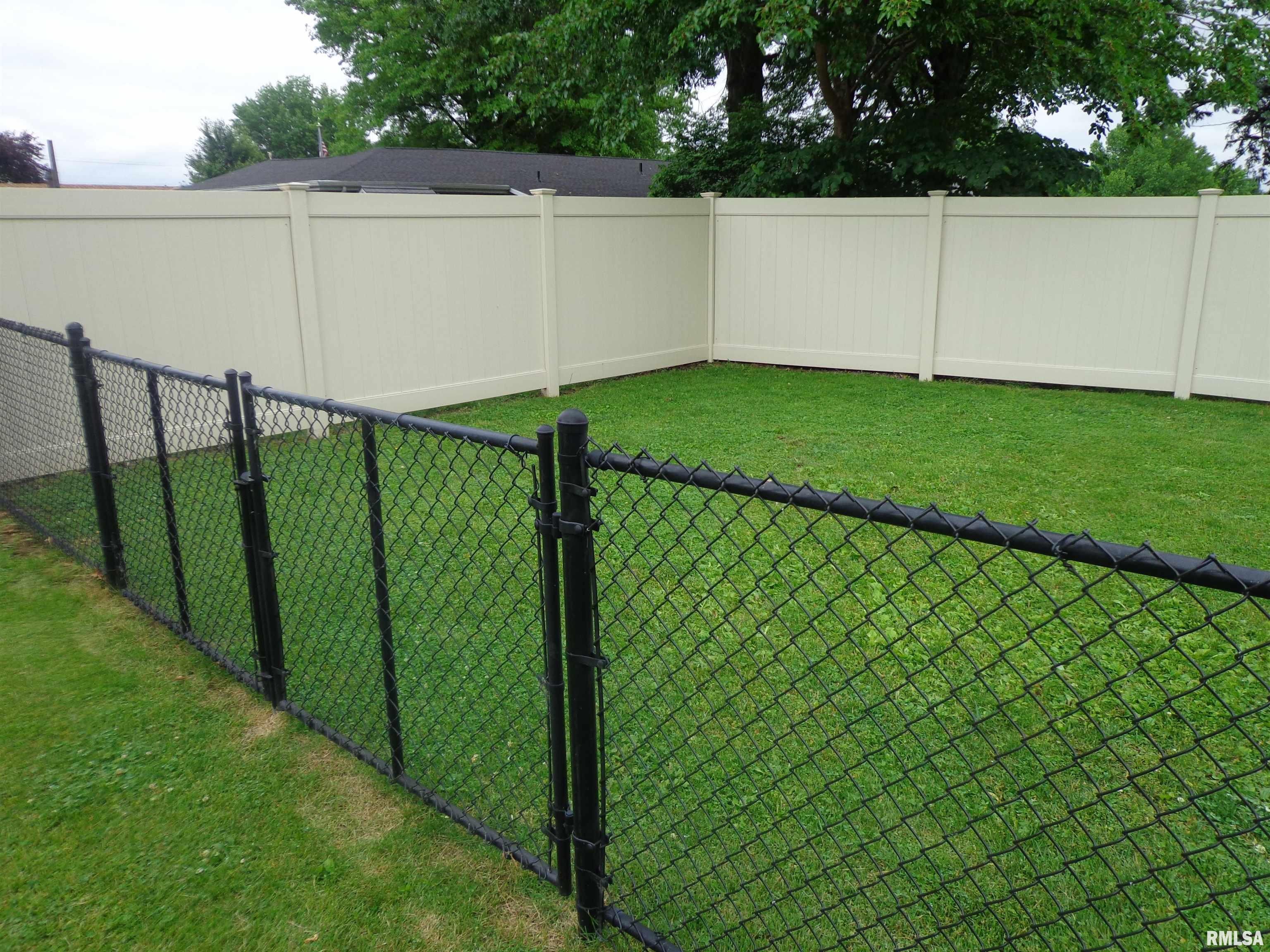 2228 N Sheridan Drive, Quincy, Illinois image 26