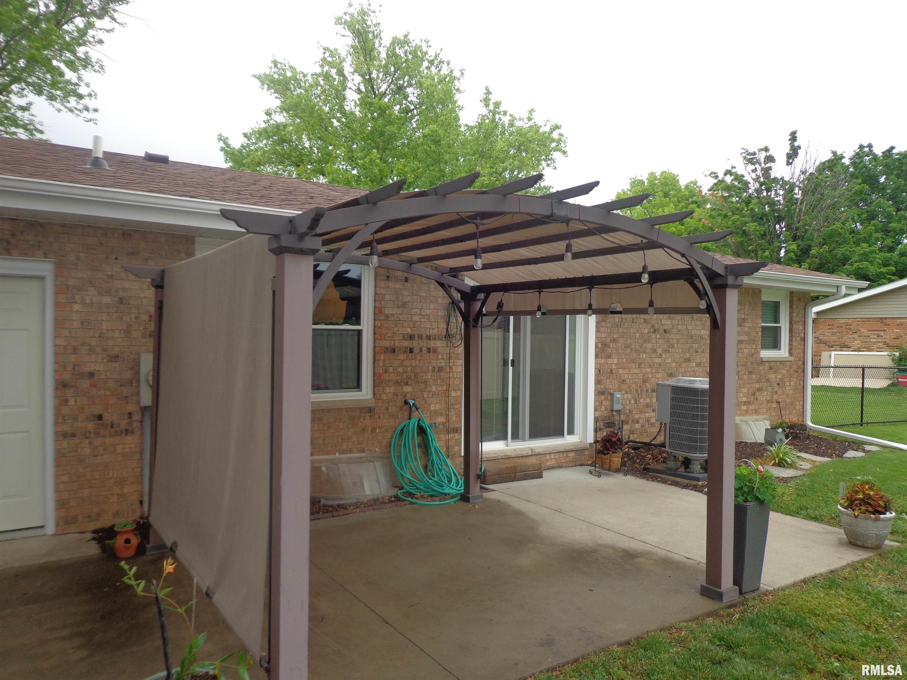 2228 N Sheridan Drive, Quincy, Illinois image 4