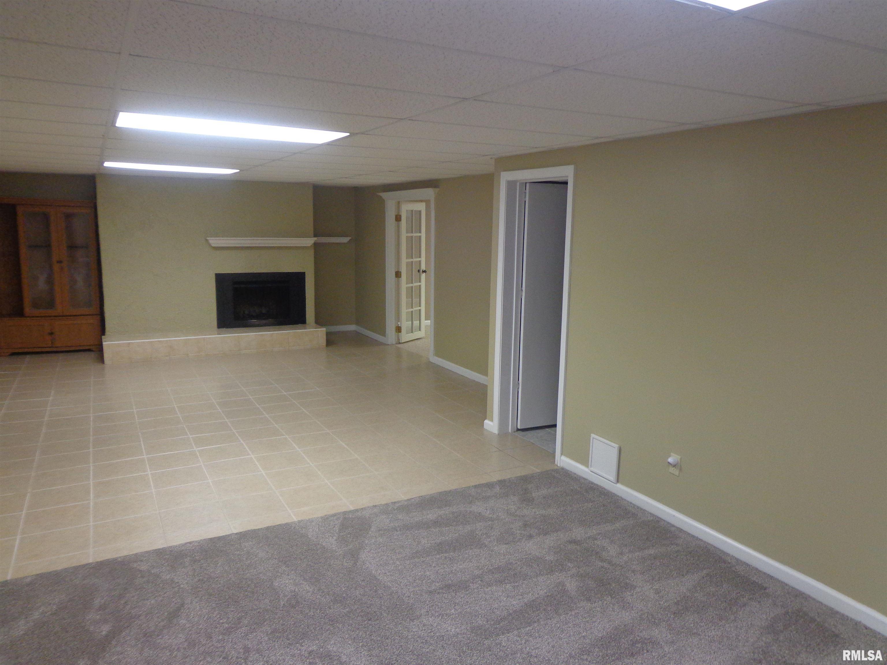 2228 N Sheridan Drive, Quincy, Illinois image 18