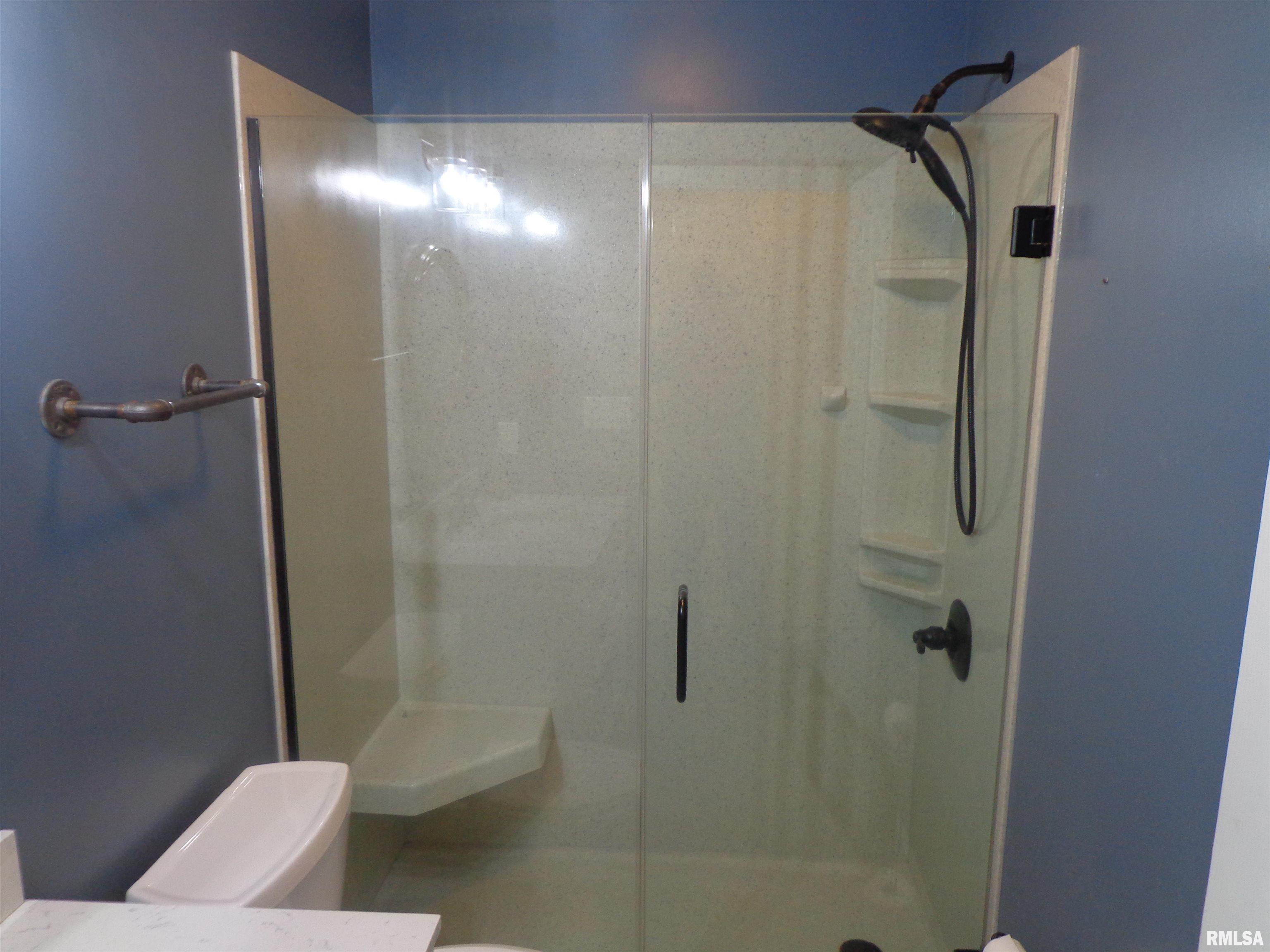 2228 N Sheridan Drive, Quincy, Illinois image 16