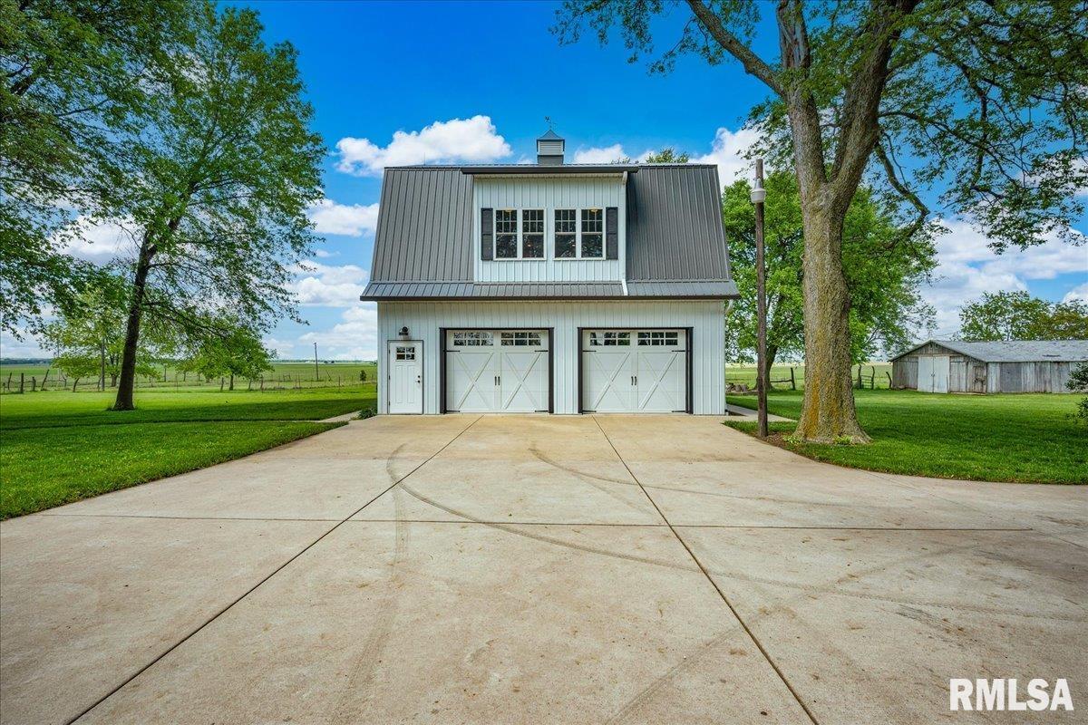 701 E Pearl Street, Tremont, Illinois image 8