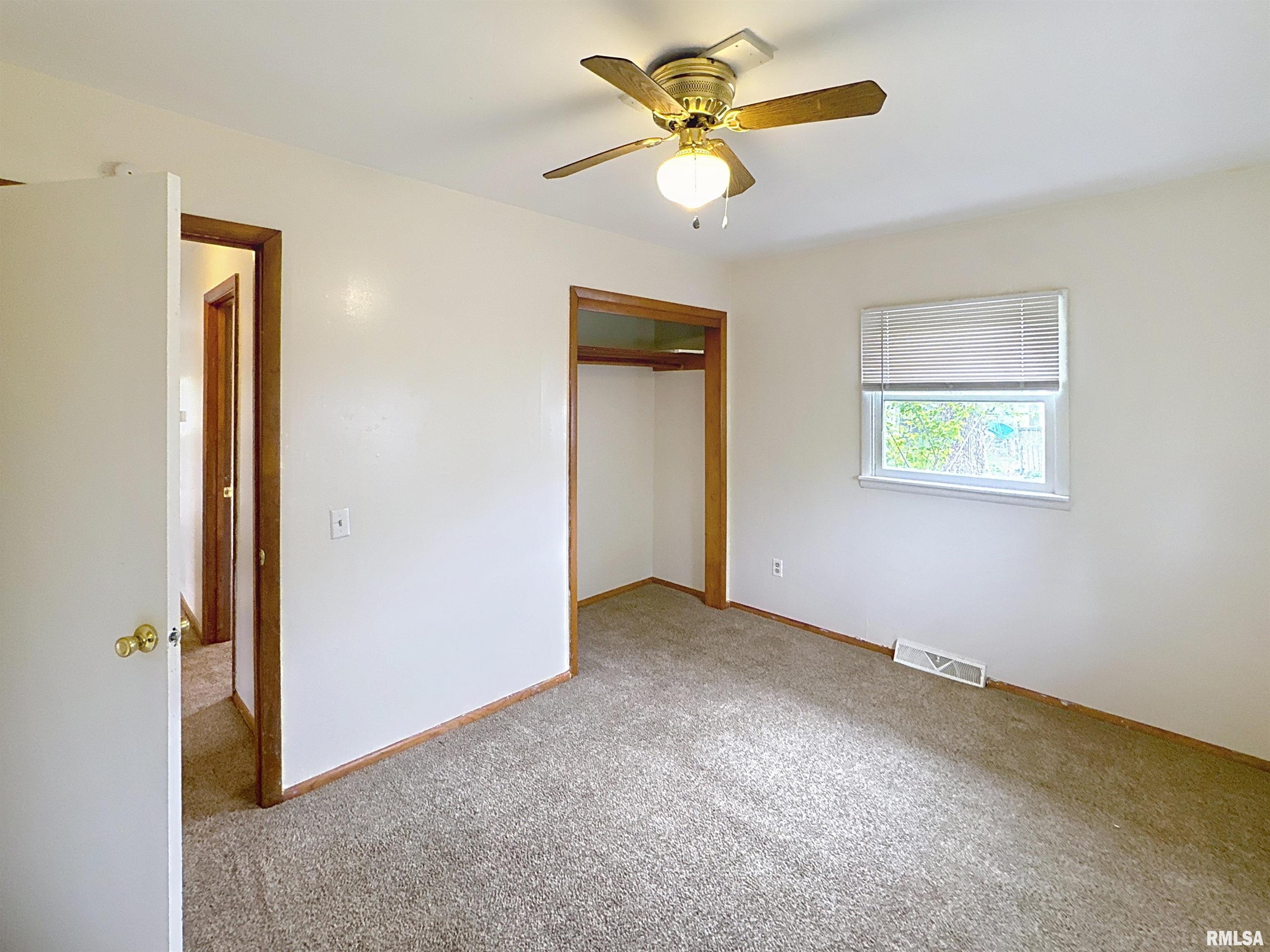 3924 6th Street, Rock Island, Illinois image 21