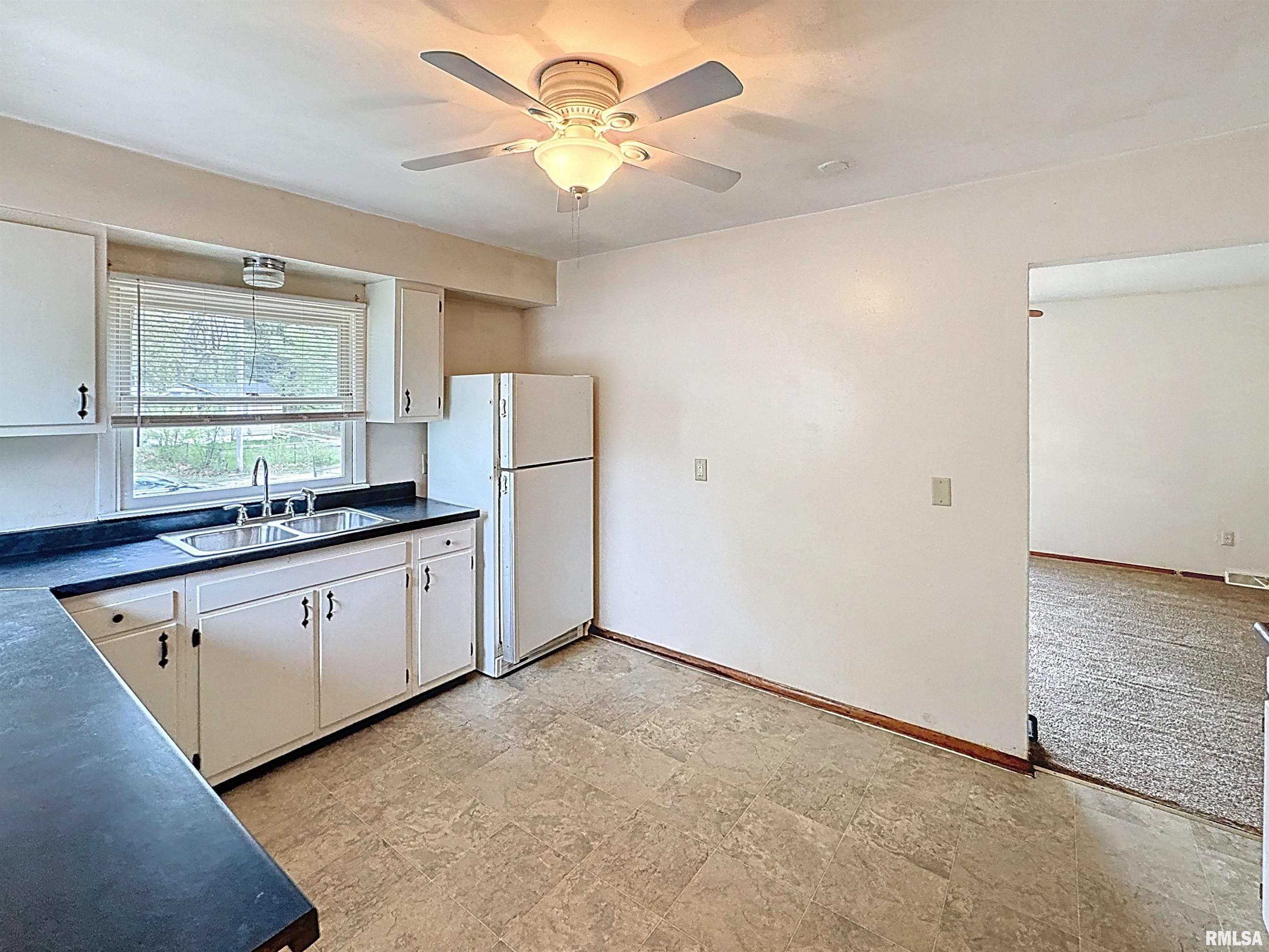 3924 6th Street, Rock Island, Illinois image 7