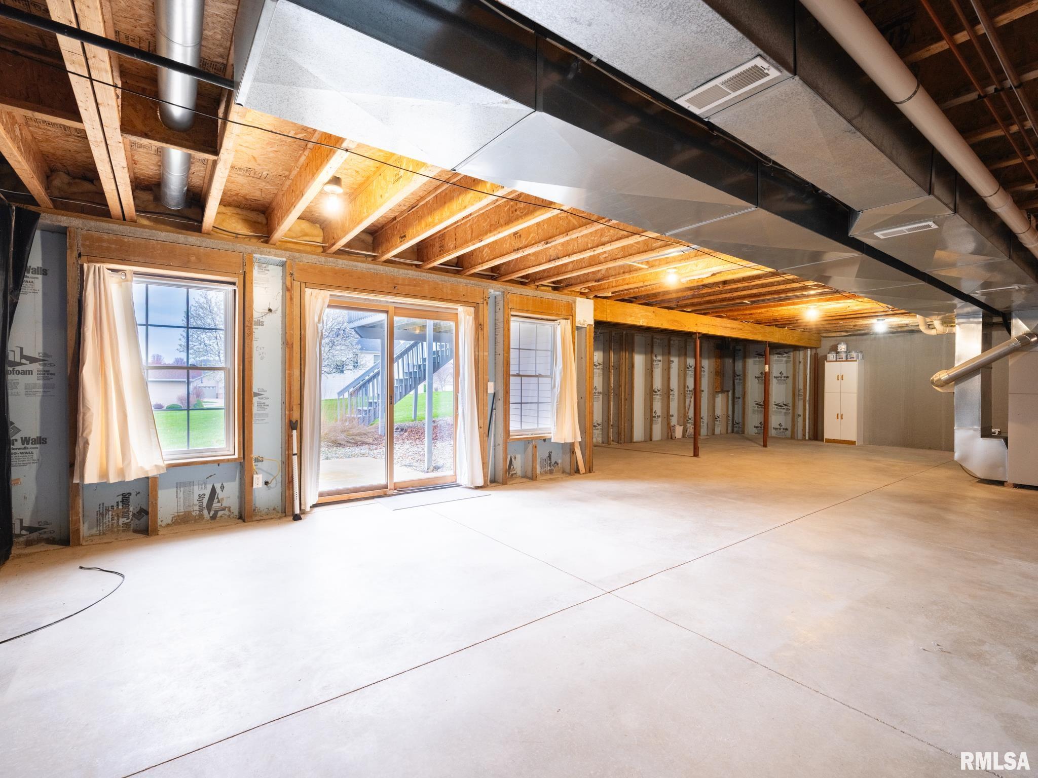 11518 N Brooklyn Place, Dunlap, Illinois image 47