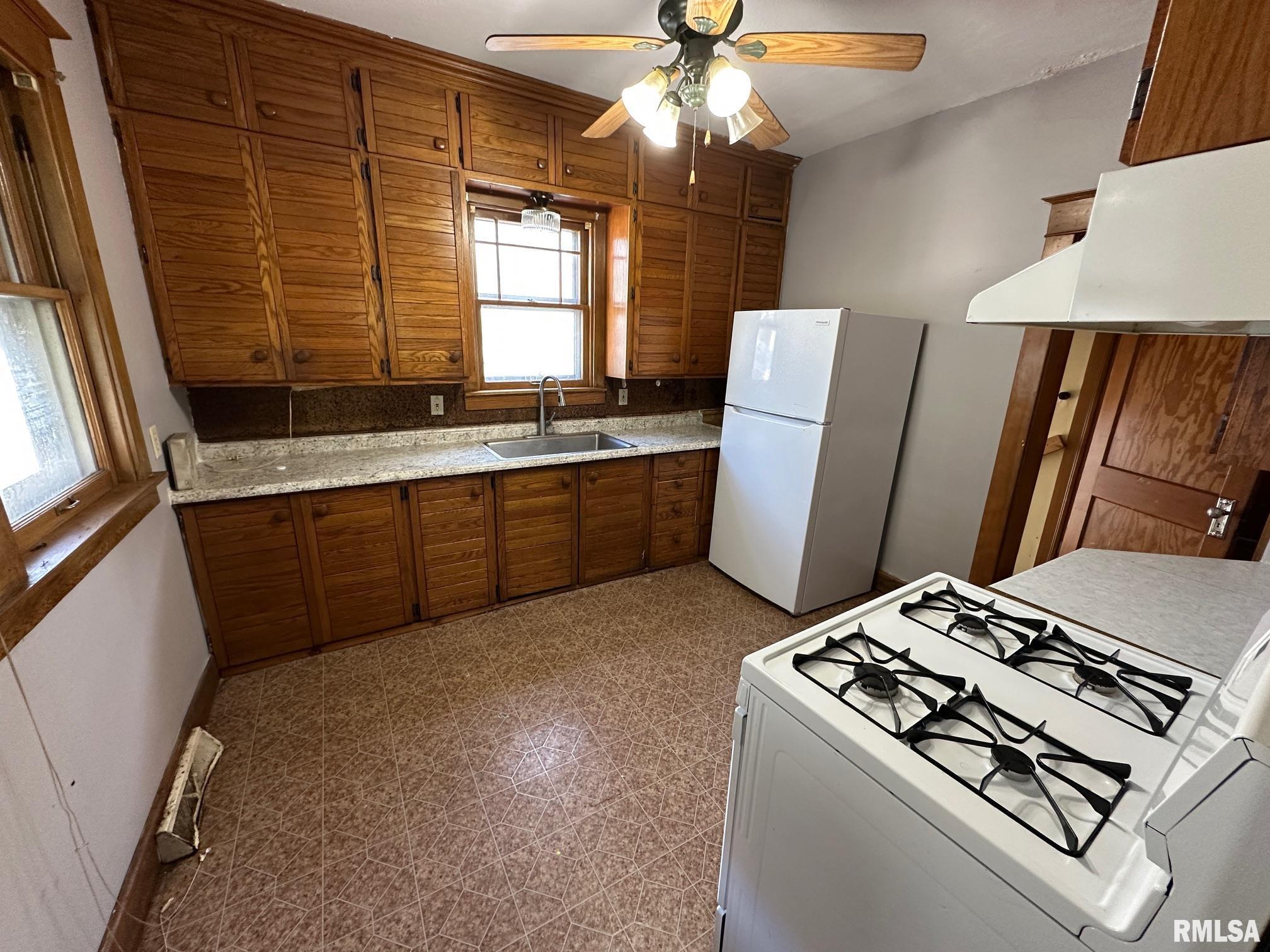2127 N Delaware Avenue, Peoria, Illinois image 5