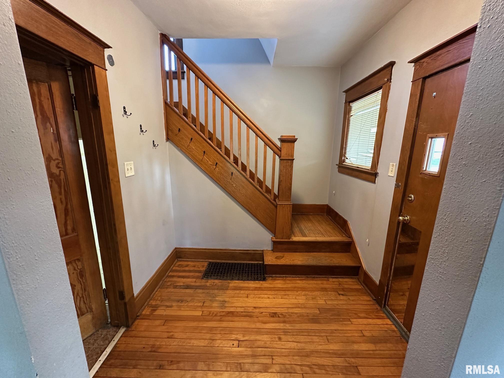 2127 N Delaware Avenue, Peoria, Illinois image 2