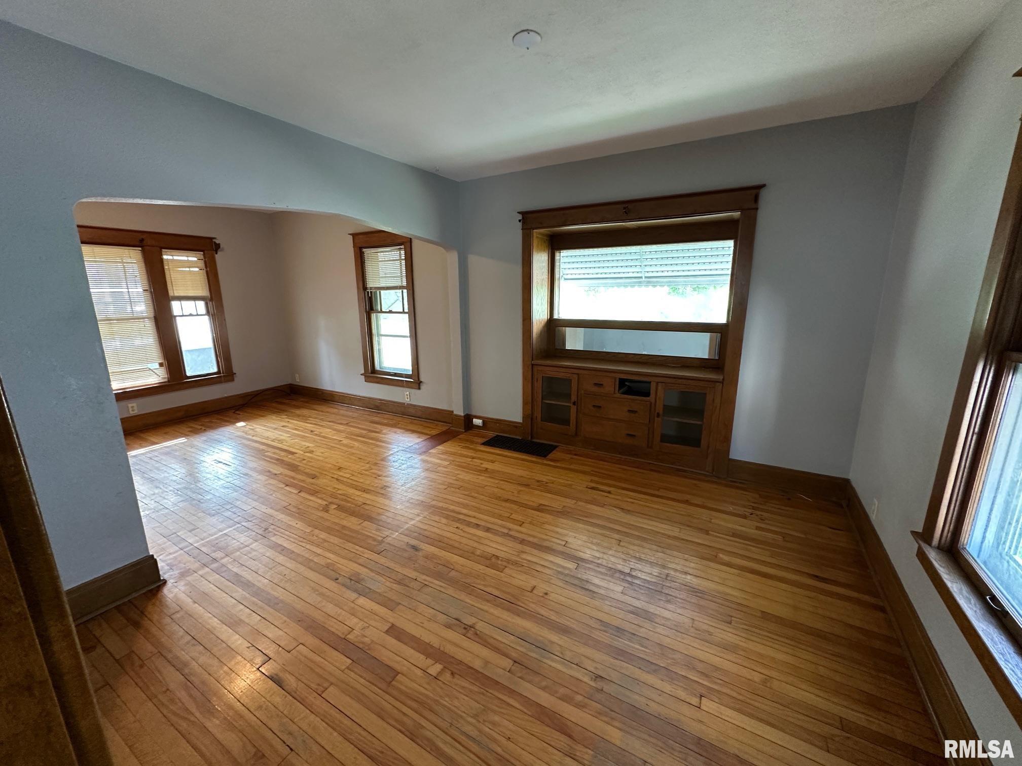 2127 N Delaware Avenue, Peoria, Illinois image 3