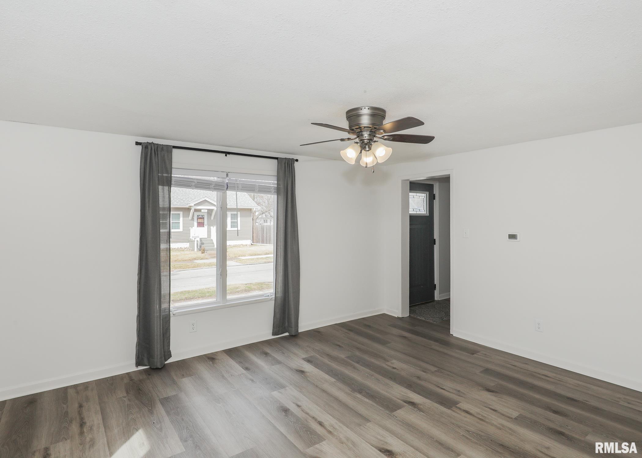 1156 23rd Street, Moline, Illinois image 6