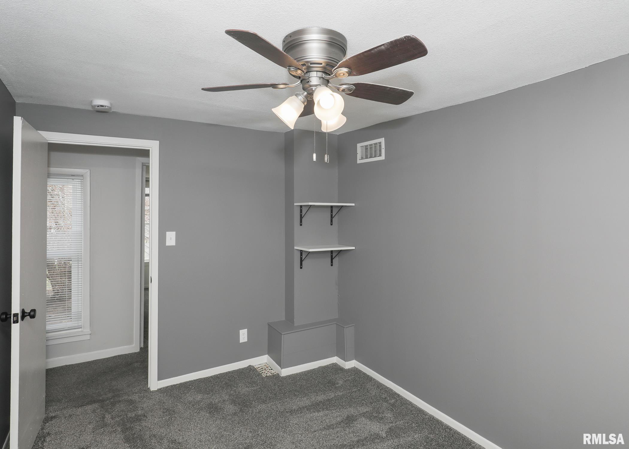 1156 23rd Street, Moline, Illinois image 16
