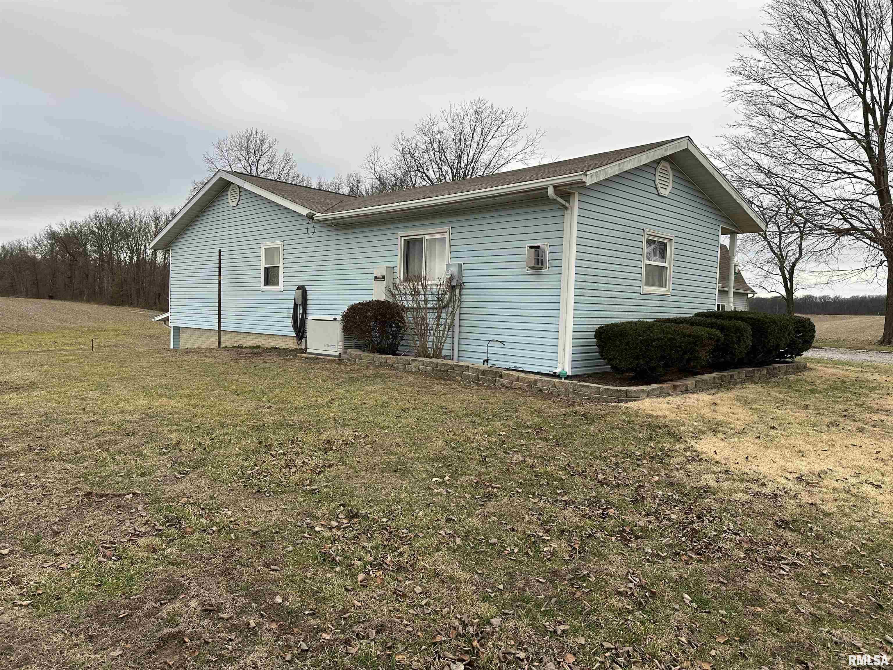 5218 Todds Mill Road, Pinckneyville, Illinois image 4