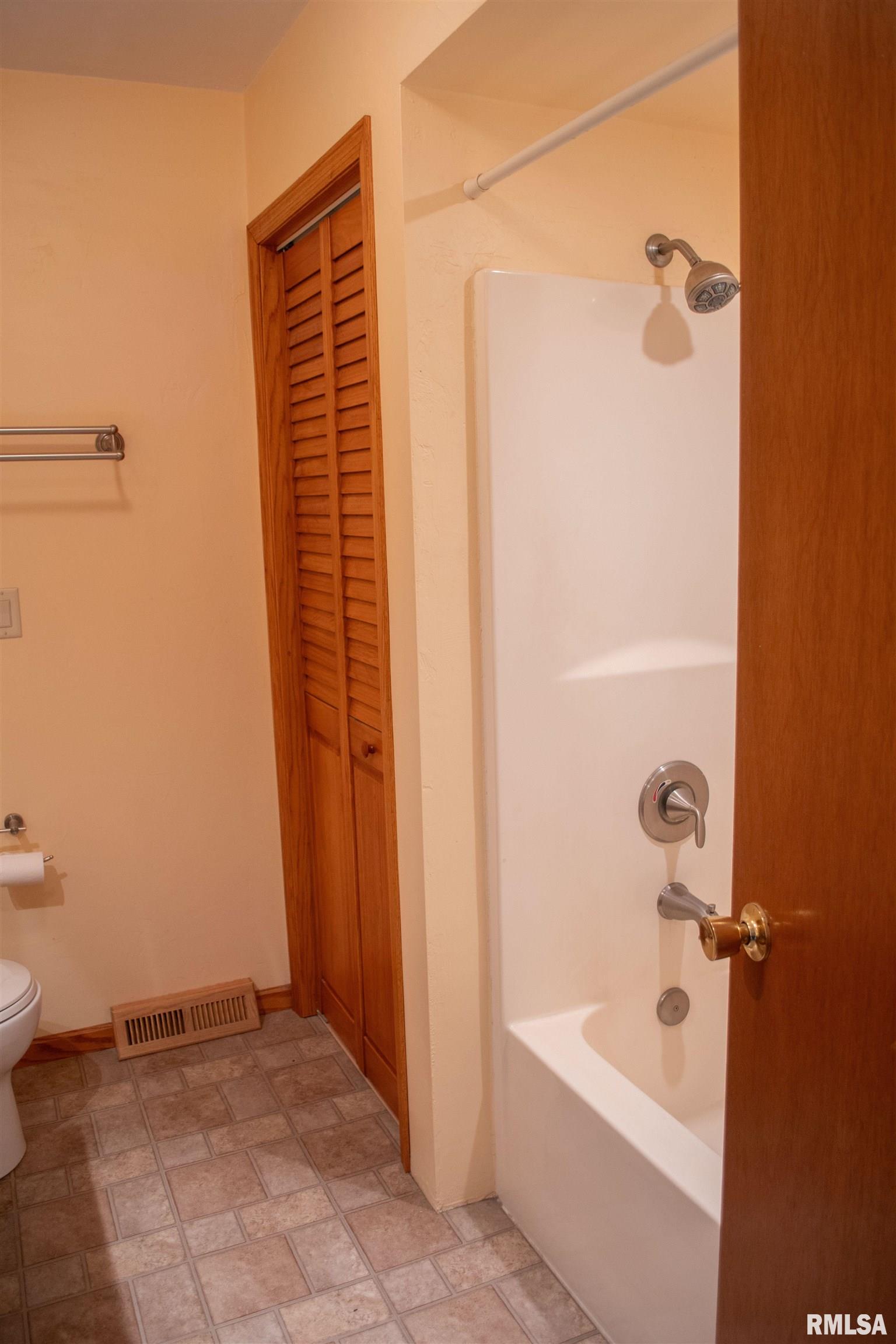 5678 David Road, Erie, Illinois image 24
