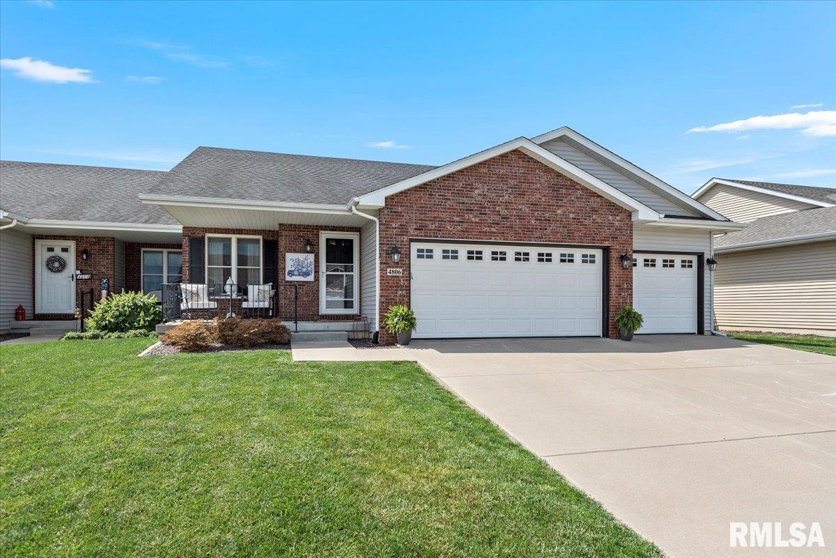 4806 Chestnut Drive, Springfield, Illinois image 1