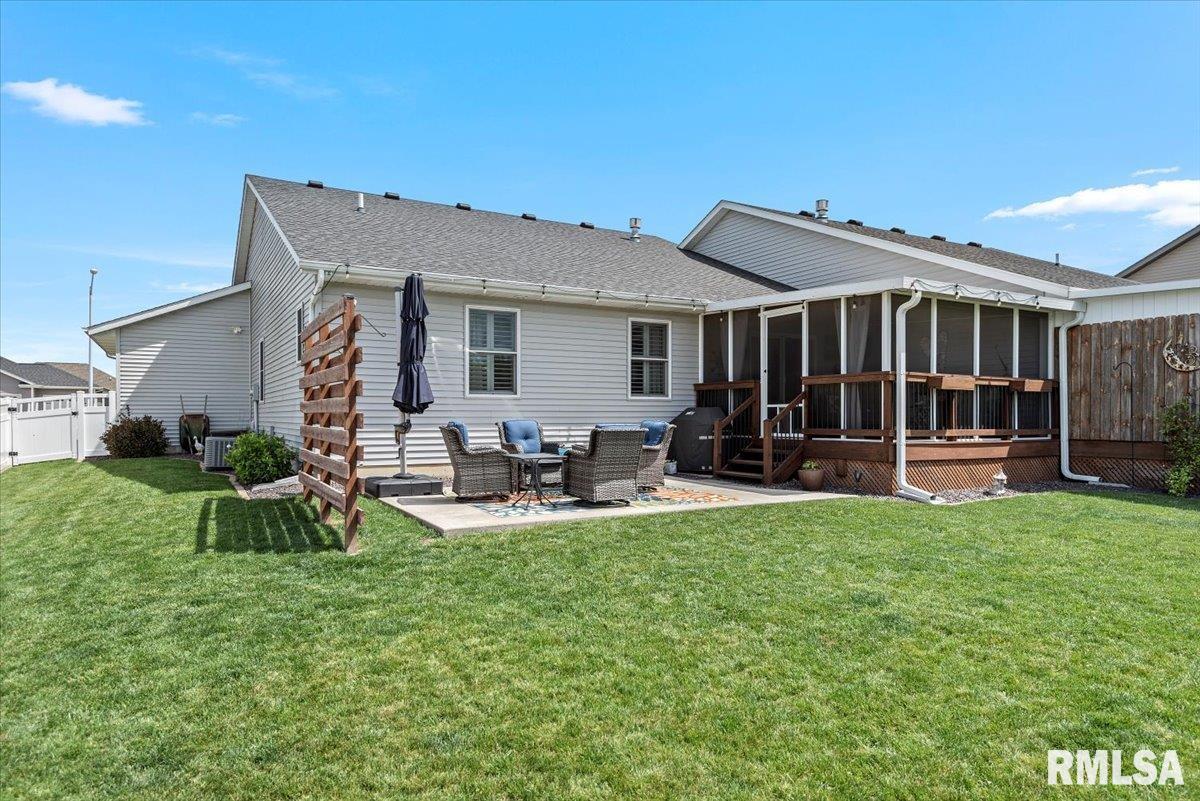 4806 Chestnut Drive, Springfield, Illinois image 36