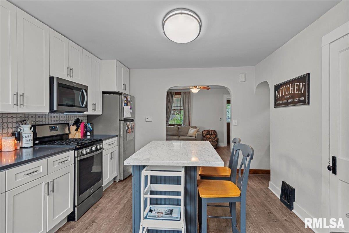 2604 Price Avenue, Springfield, Illinois image 7