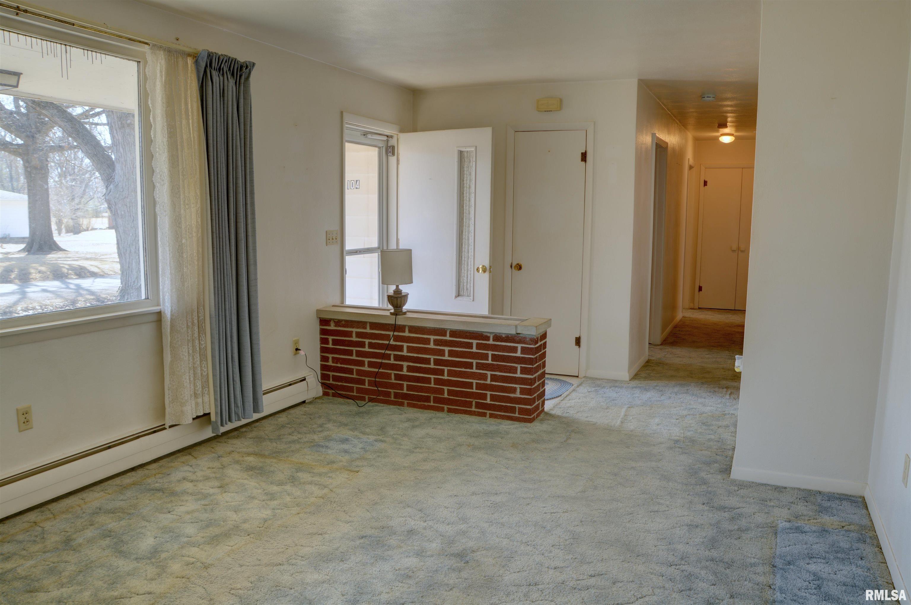 104 Seckman Drive, Colchester, Illinois image 5